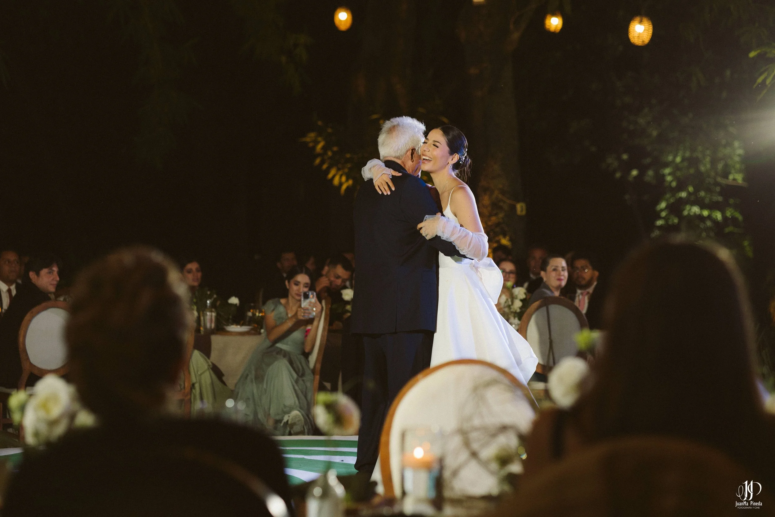 Recepción Social en Arbolada - Jardín de Eventos | Bodas Destino en Atotonilco El Grande, Jalisco