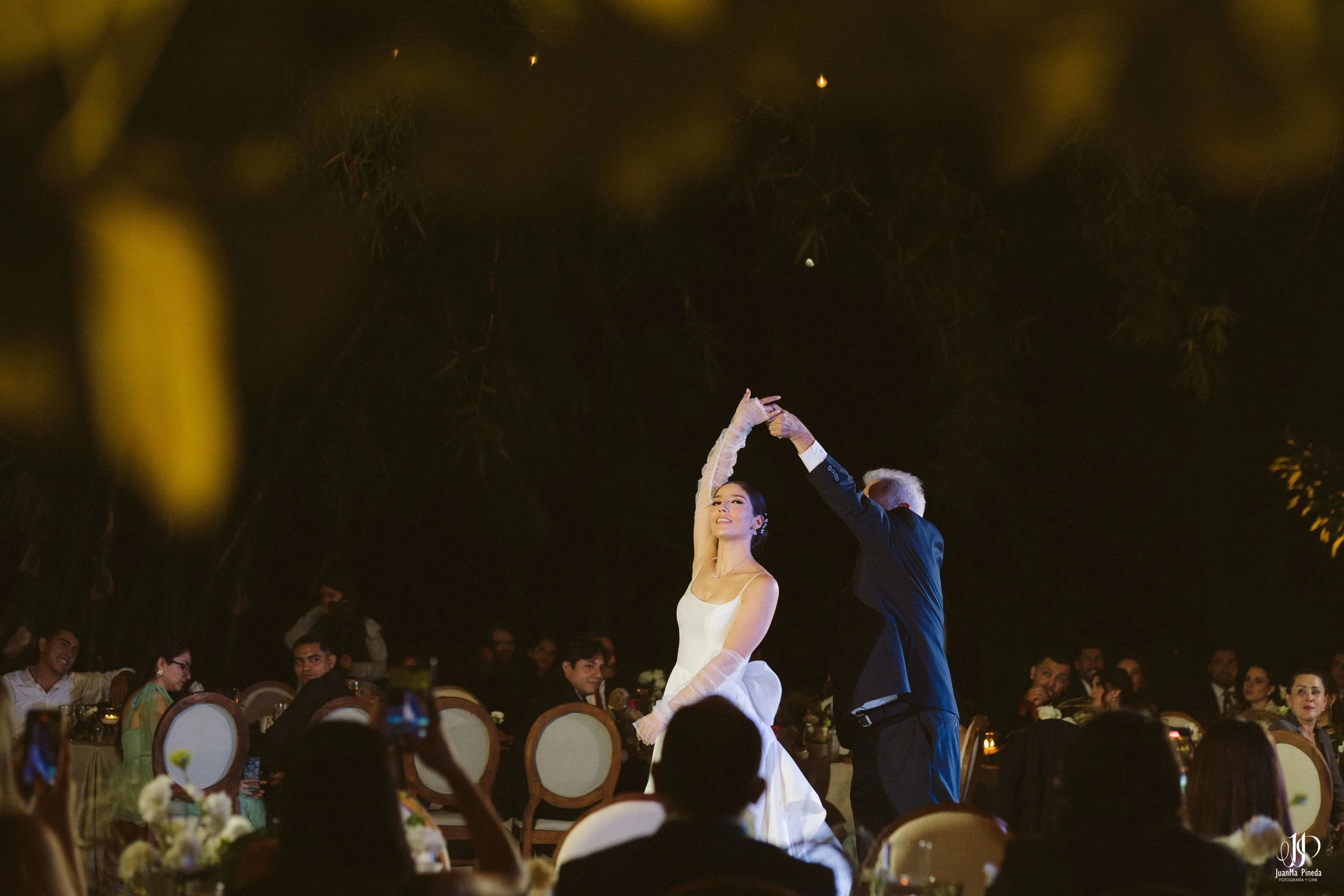 Recepción Social en Arbolada - Jardín de Eventos | Bodas Destino en Atotonilco El Grande, Jalisco