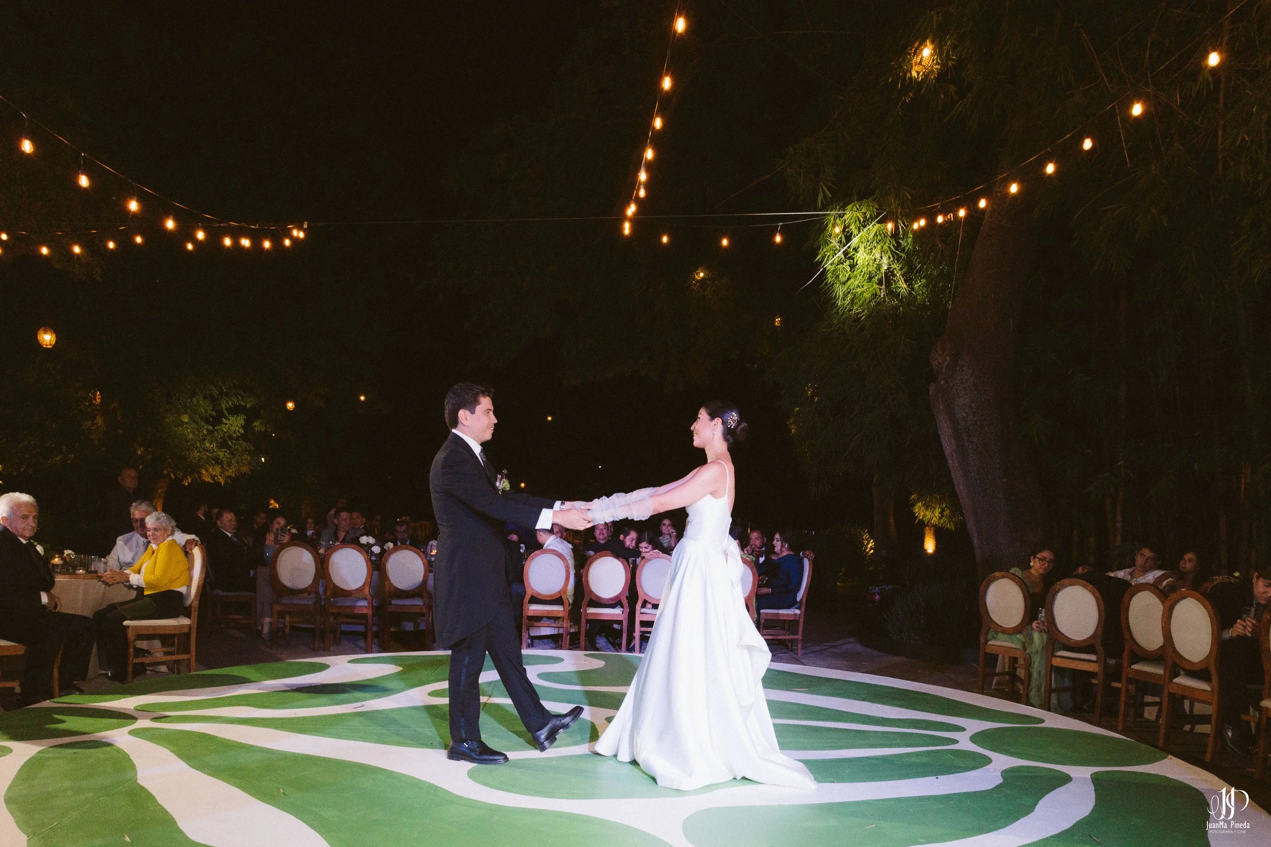Recepción Social en Arbolada - Jardín de Eventos | Bodas Destino en Atotonilco El Grande, Jalisco