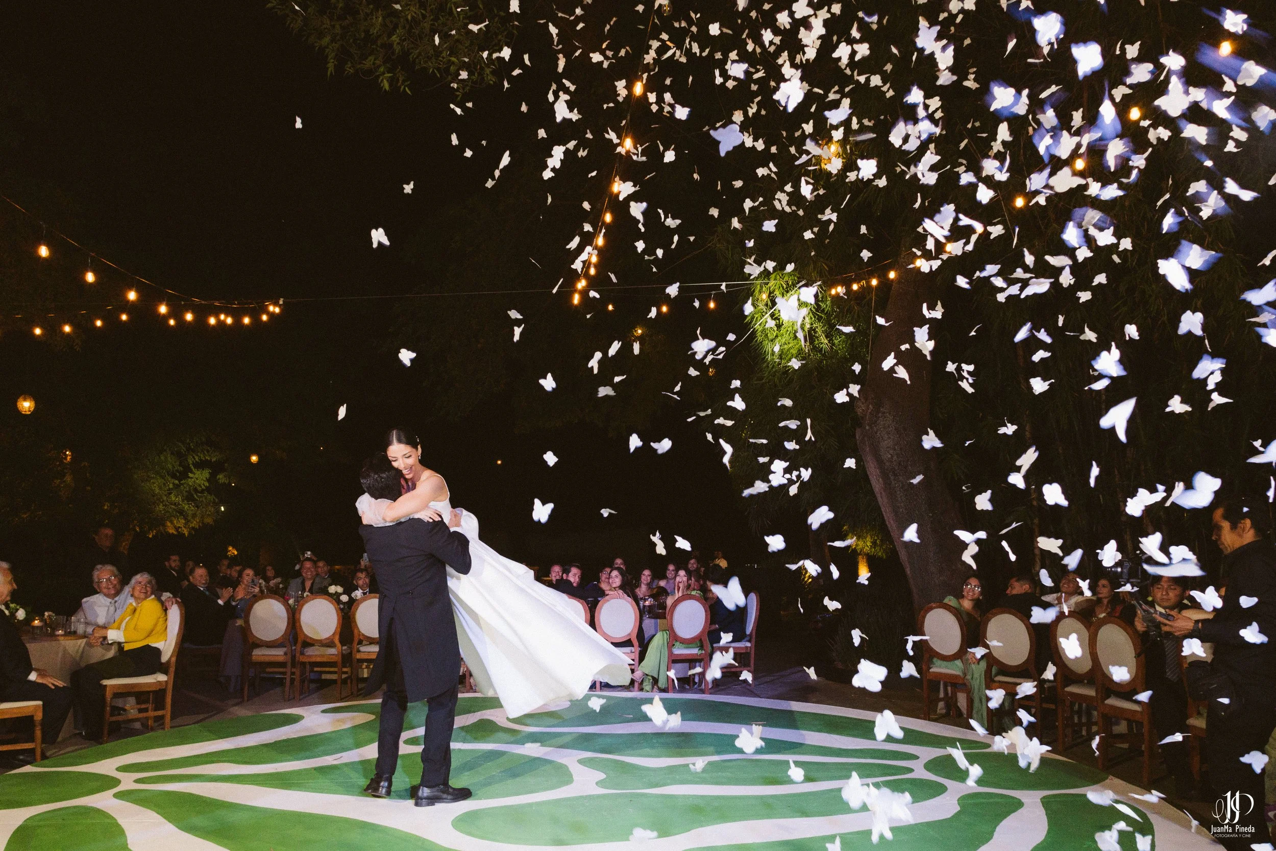 Recepción Social en Arbolada - Jardín de Eventos | Bodas Destino en Atotonilco El Grande, Jalisco