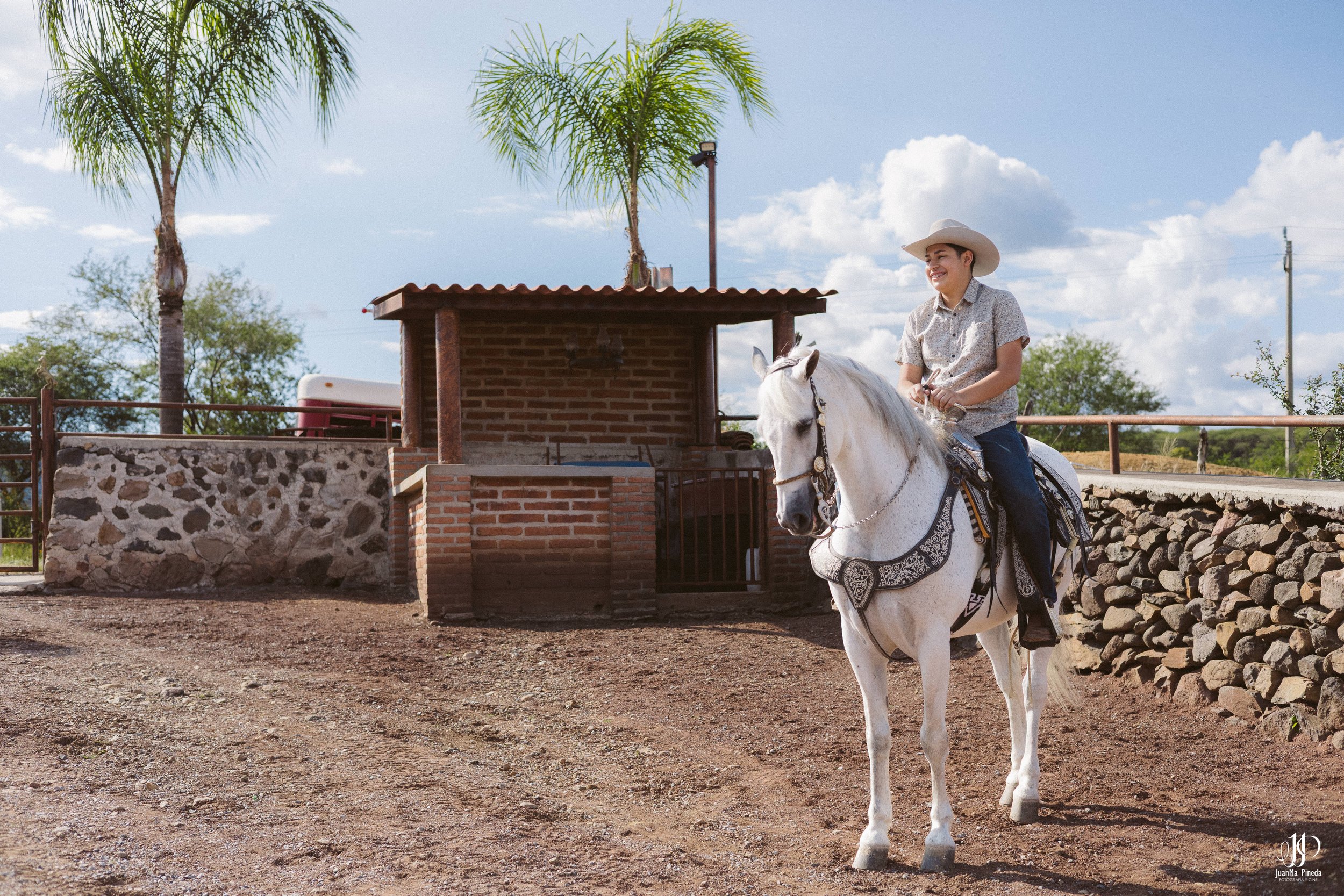 Sesión Fotográfica Casual para XV-Años en Los Corrales, Jalisco | L+J