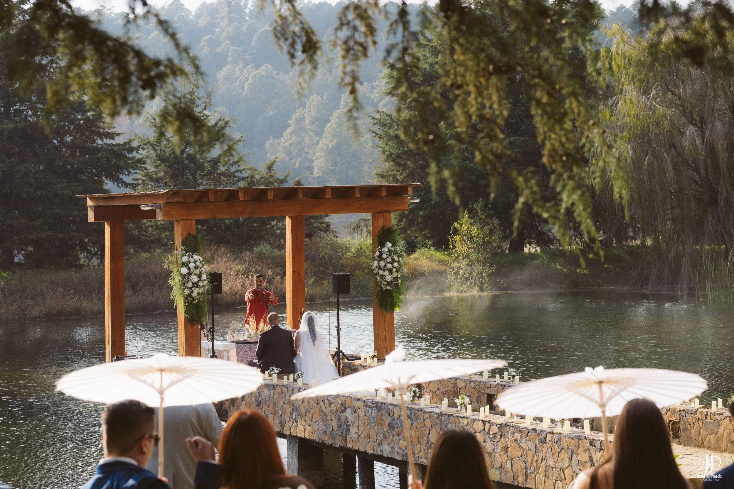 Fotos de Ceremonia Religiosa de Boda en Cabañas Sierra del Tecuán (Tapalpa, Jal.)