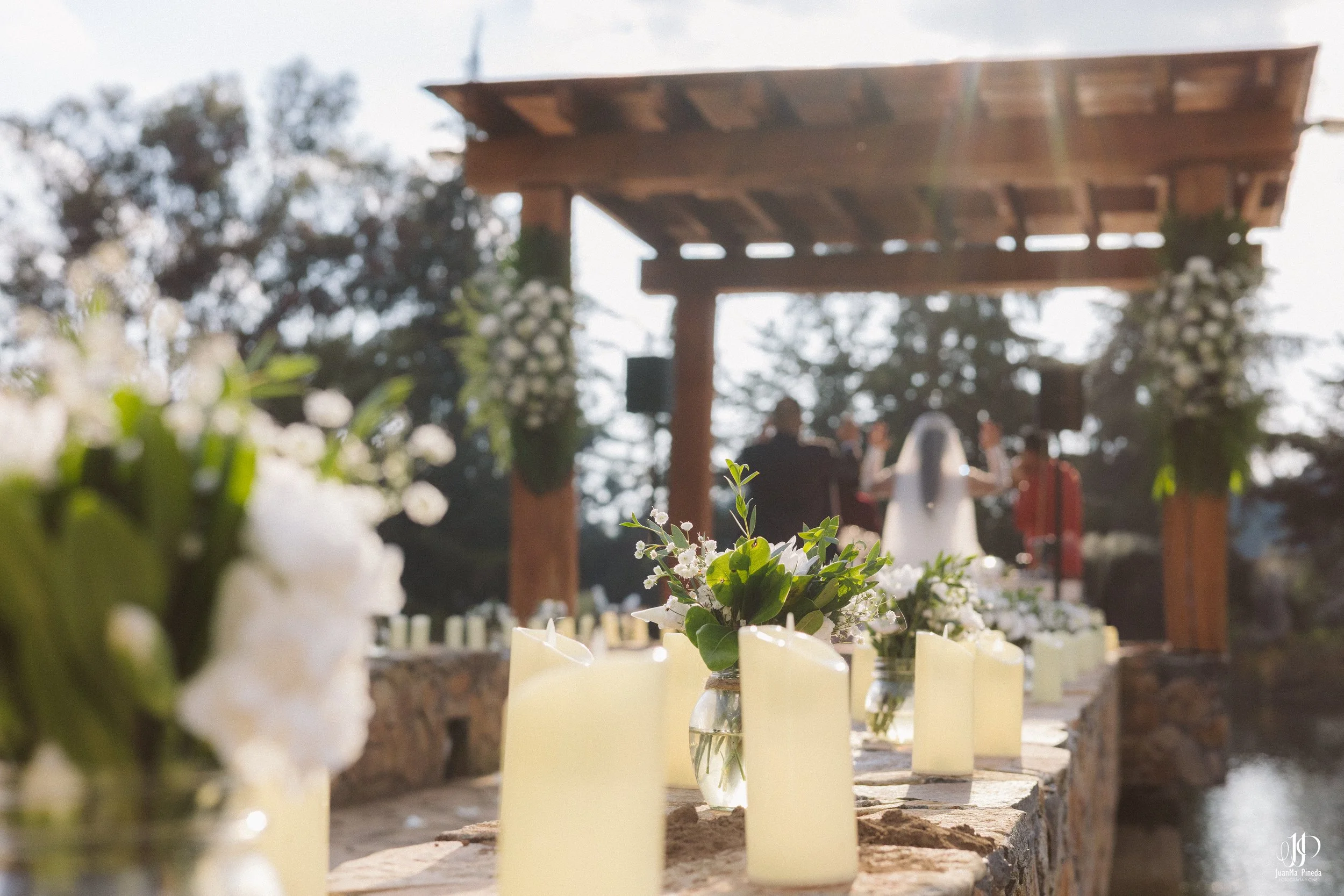 Fotos de Ceremonia Religiosa de Boda en Cabañas Sierra del Tecuán (Tapalpa, Jal.)