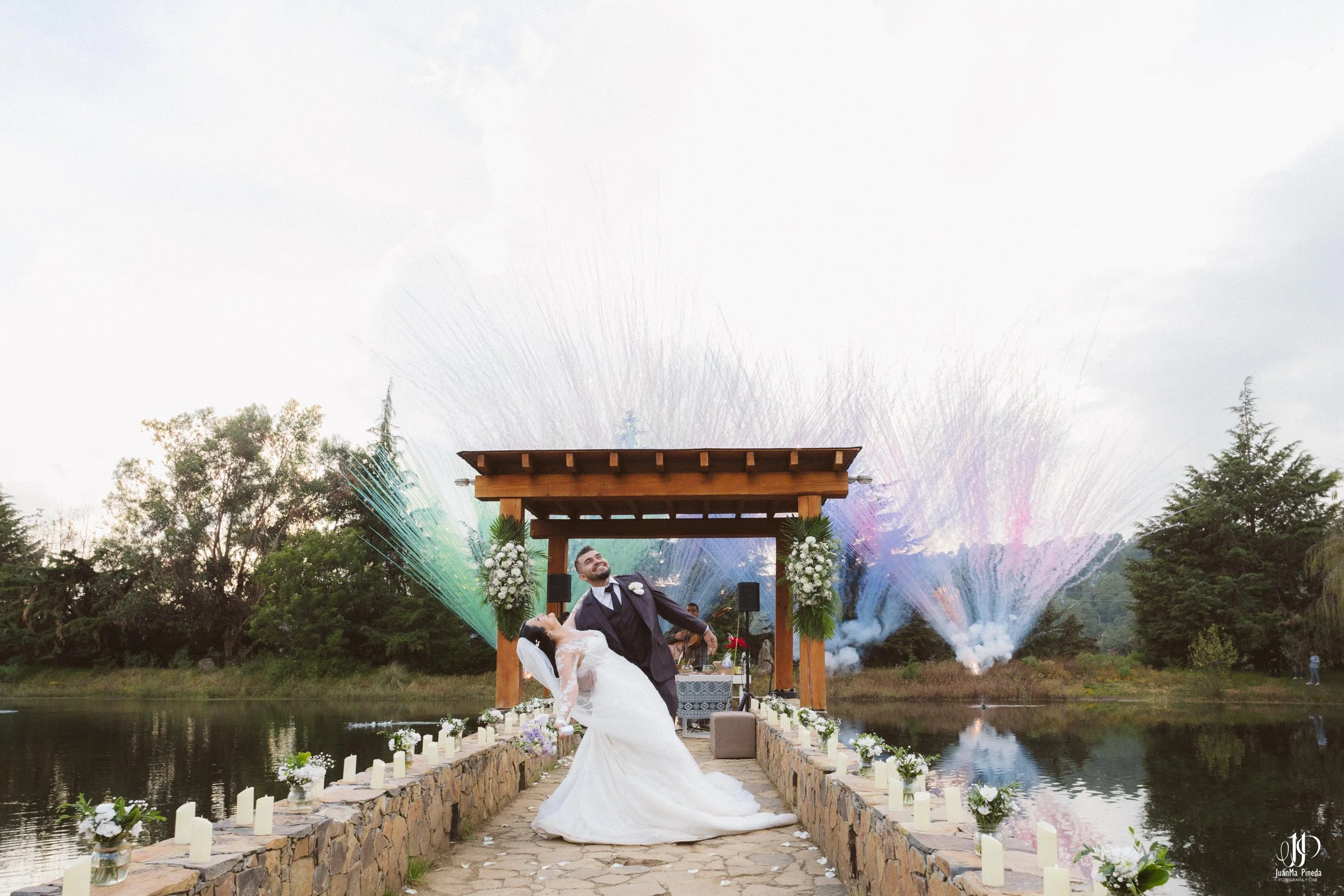 Fotos de Ceremonia Religiosa de Boda en Cabañas Sierra del Tecuán (Tapalpa, Jal.)
