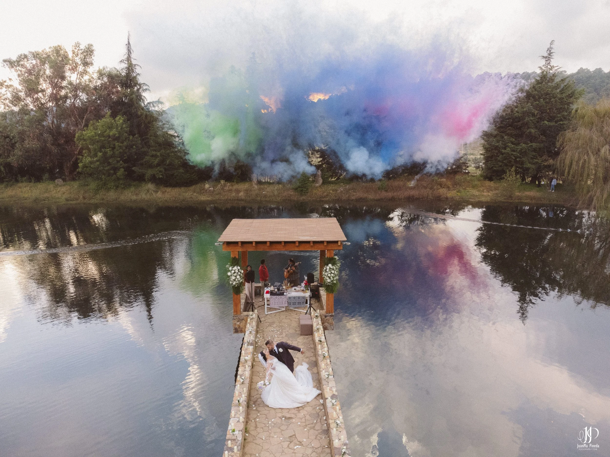 Fotos de Ceremonia Religiosa de Boda en Cabañas Sierra del Tecuán (Tapalpa, Jal.)