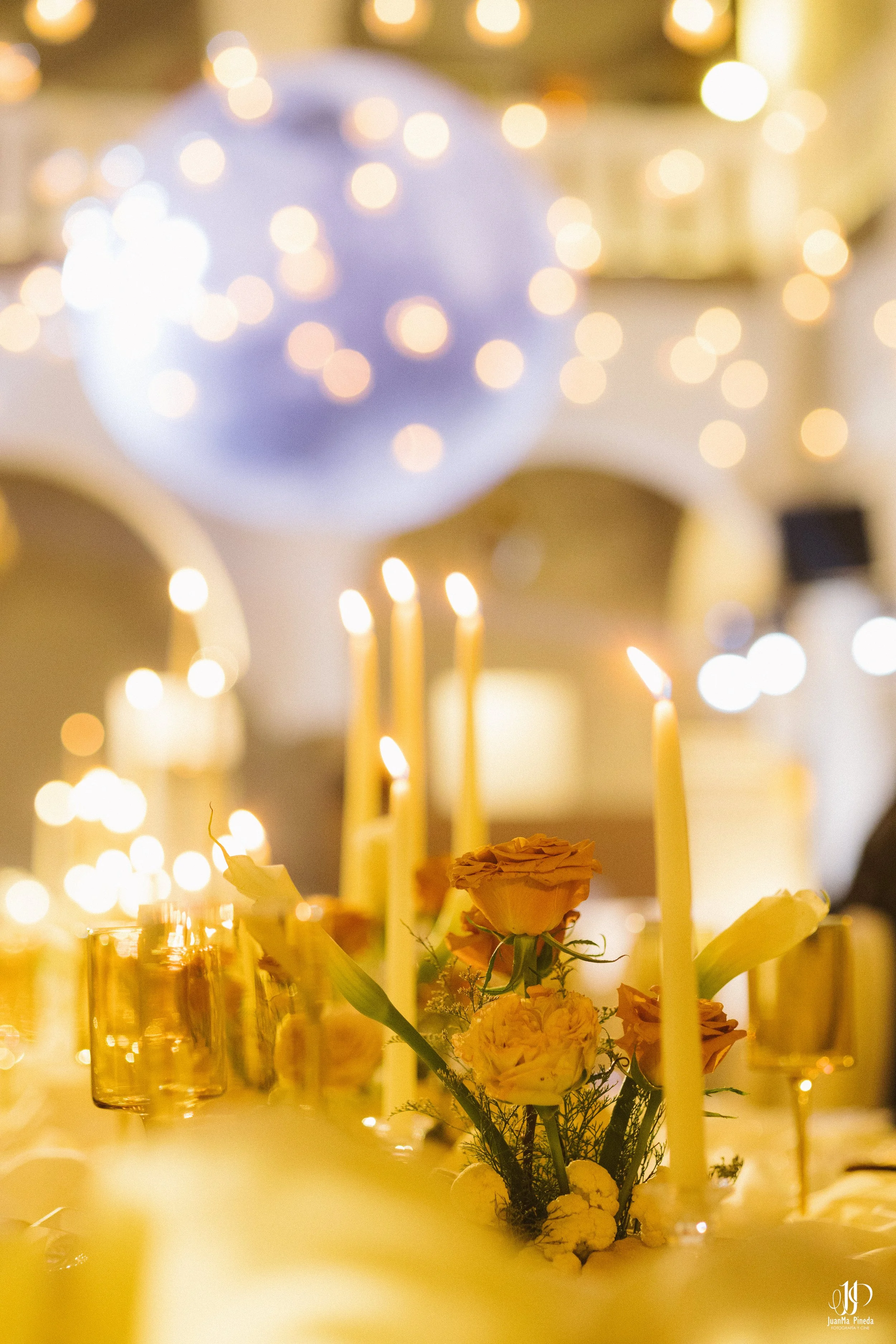 Viaja a la Historia por tus XV Años en Ex-Convento de Santa Teresa: Servicios Premium de Foto y Video en Guadalajara.