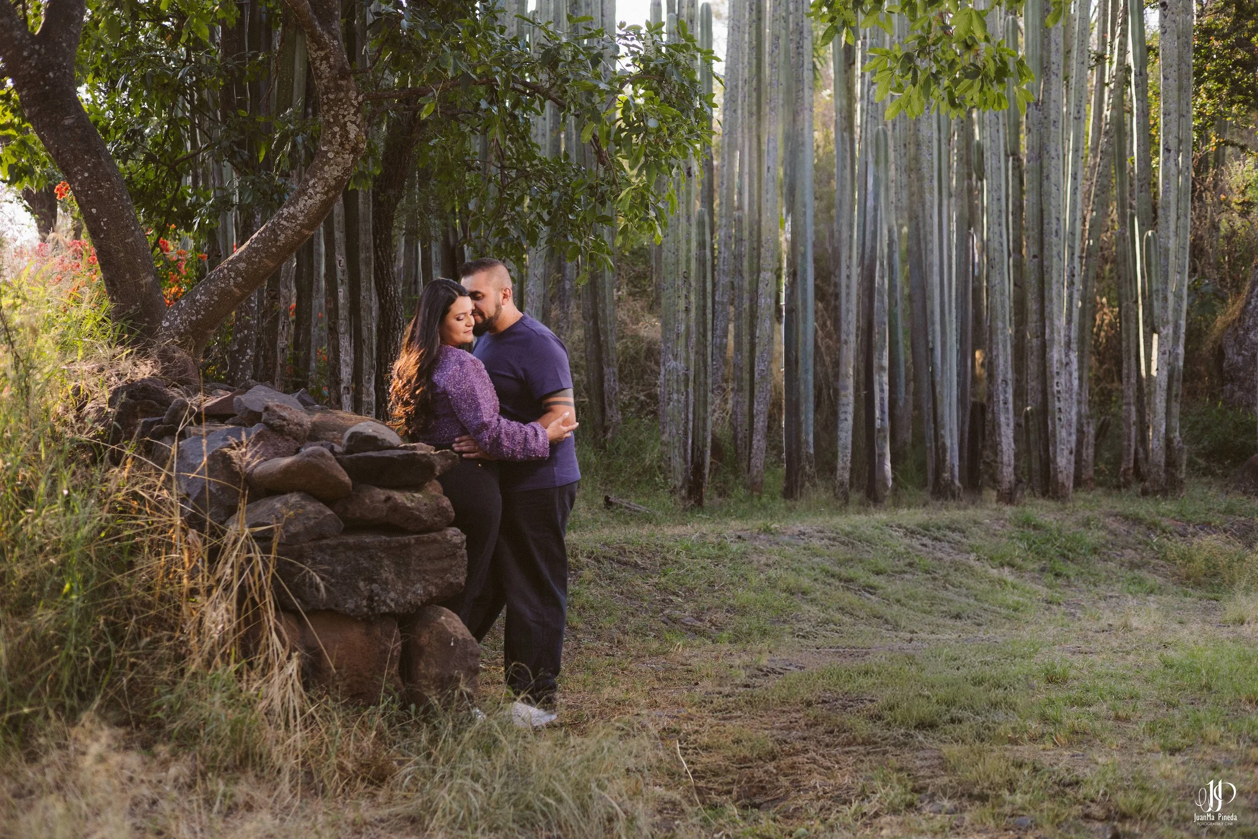 Amor en el puente de la historia 😍💕