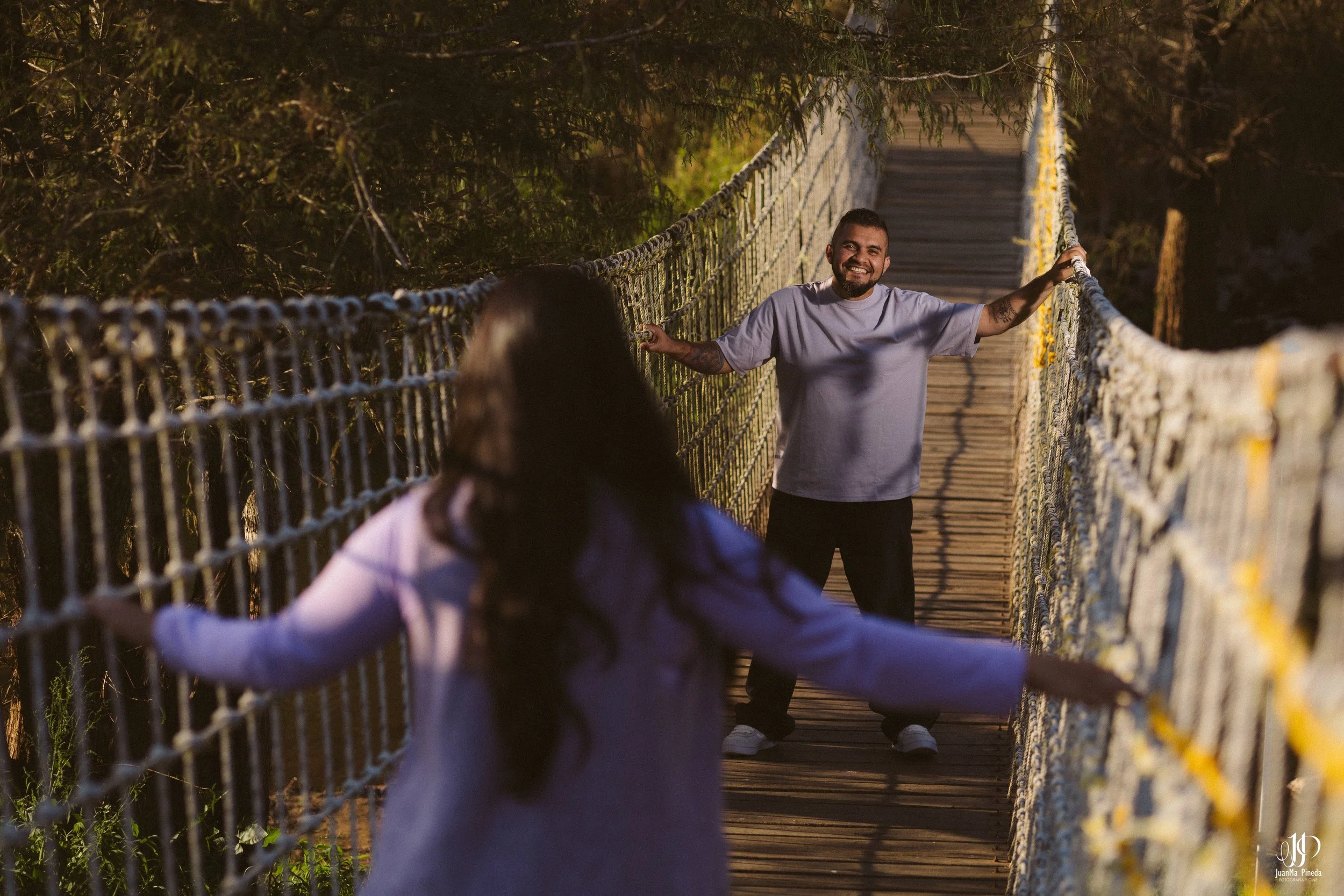 Amor en el puente de la historia 😍💕