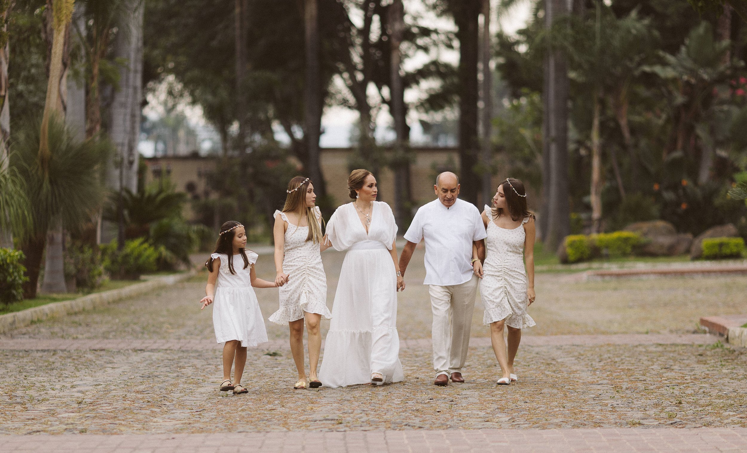 Legado en Piedra: Retrato de Autor en la Histórica Hacienda La Siembra