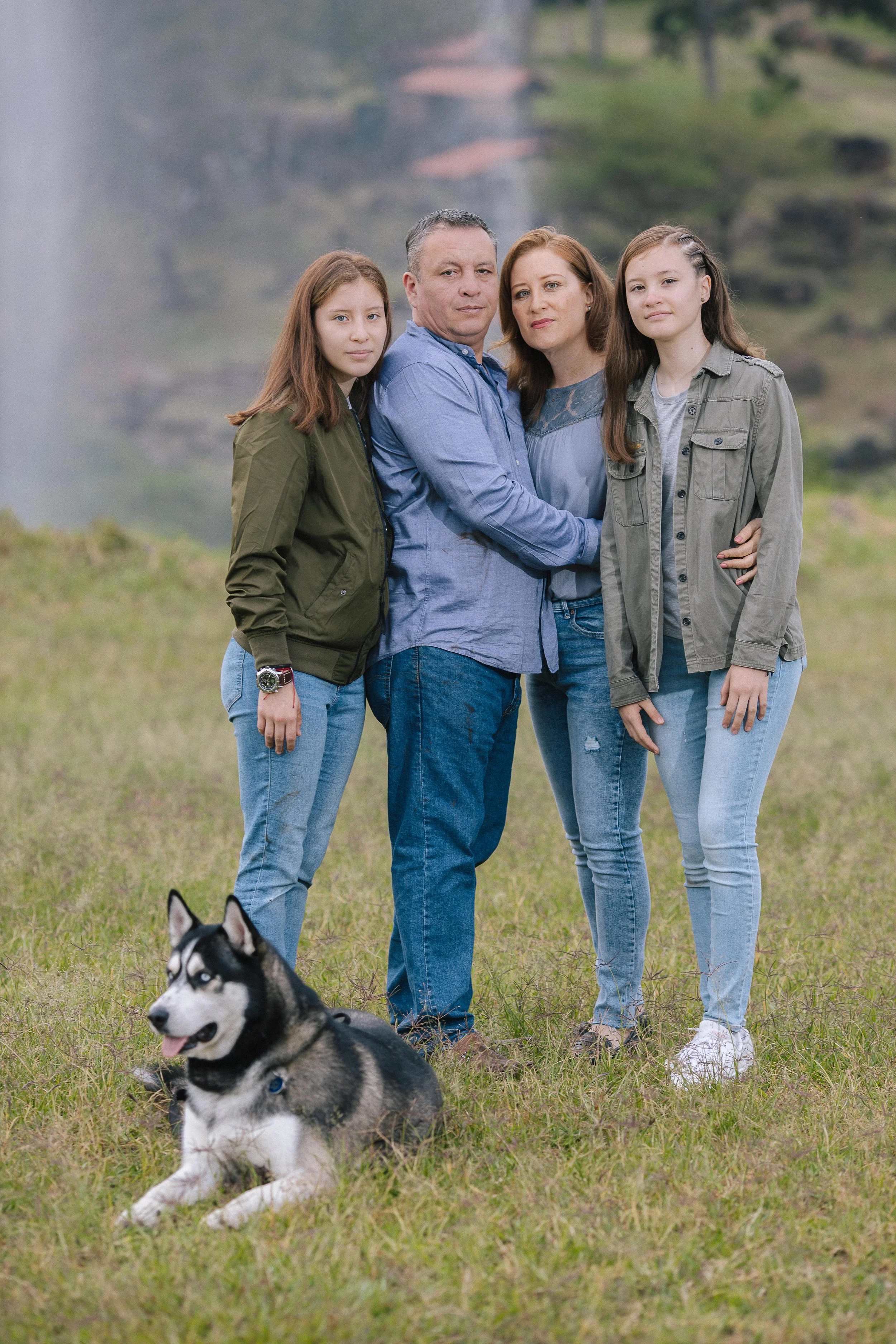 Fotos de familia inolvidables en el Parque Bicentenario Puente de Calderón