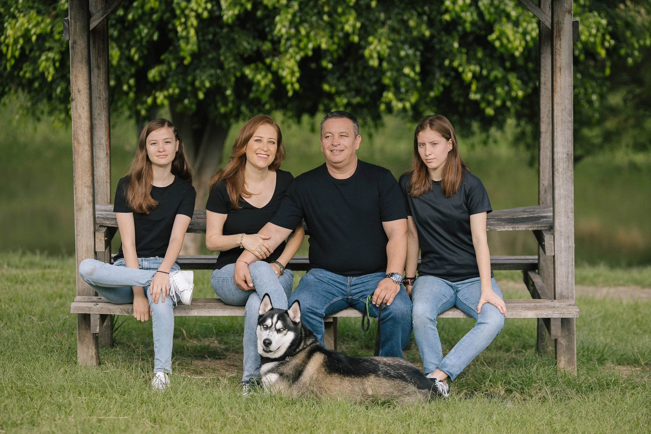 Family Portrait | Puente de Calderón