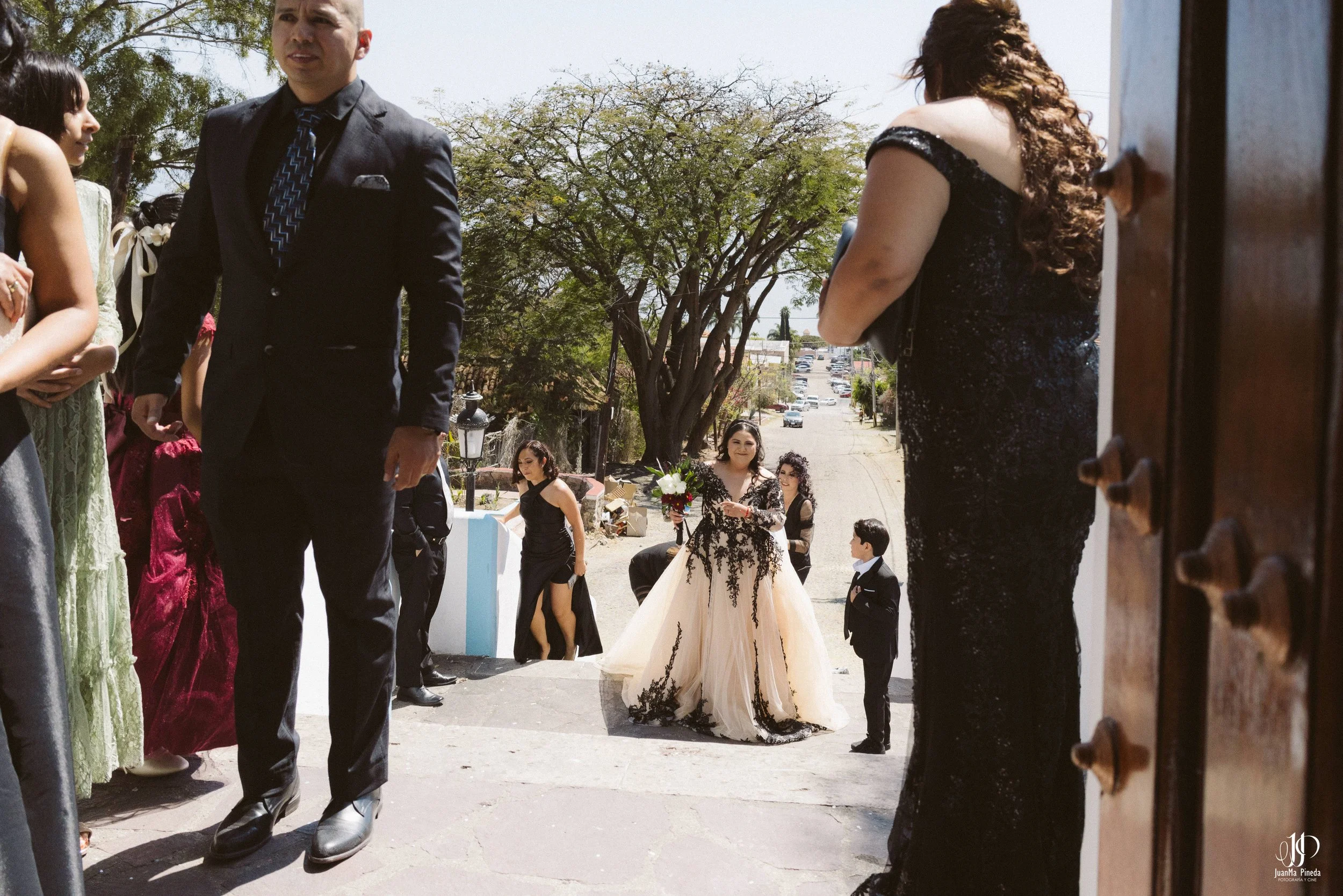 Boda en el Lago de Chapala: Un Día Inolvidable en un Entorno Mágico