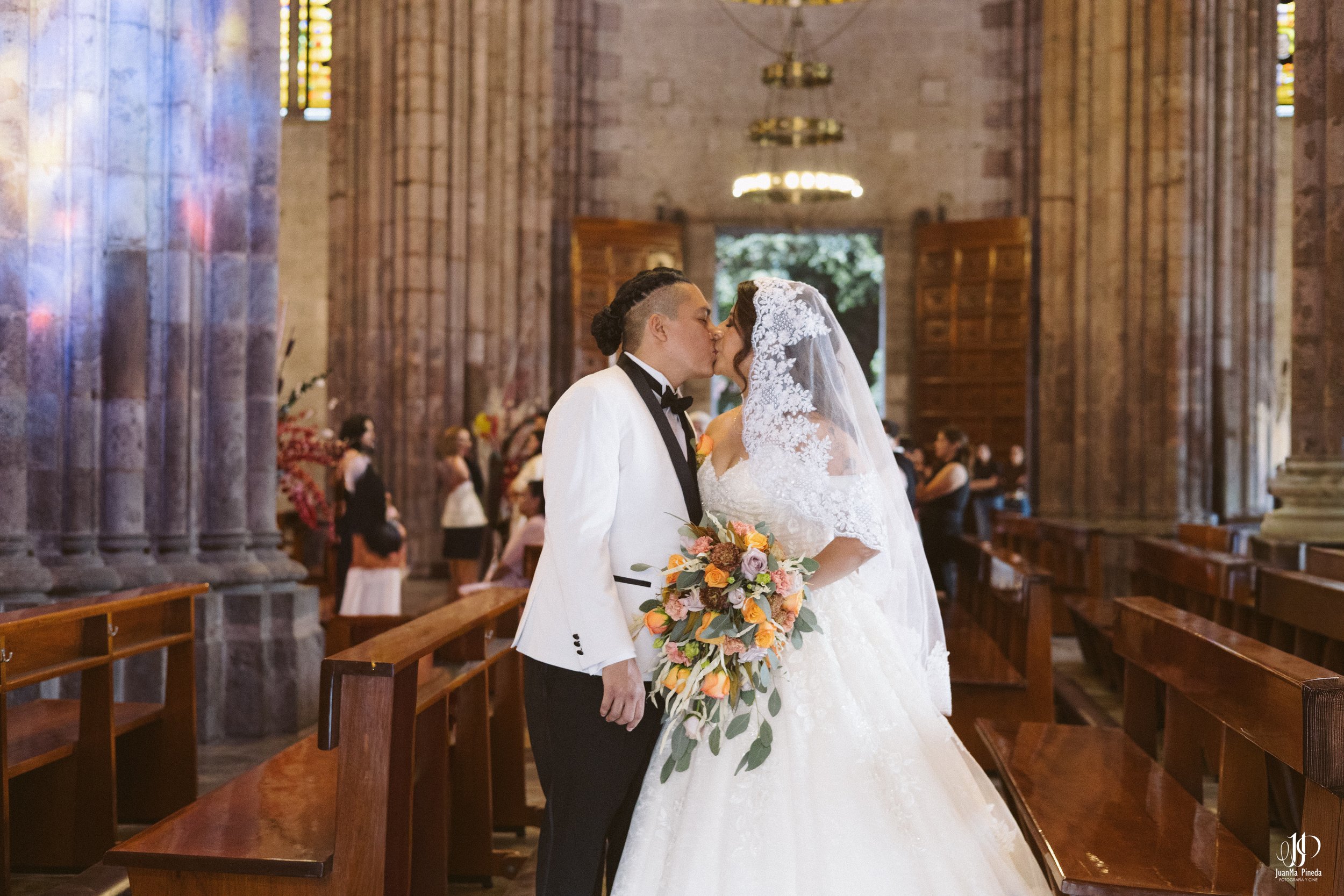 Misa+Expiatorio+Boda-11.jpg