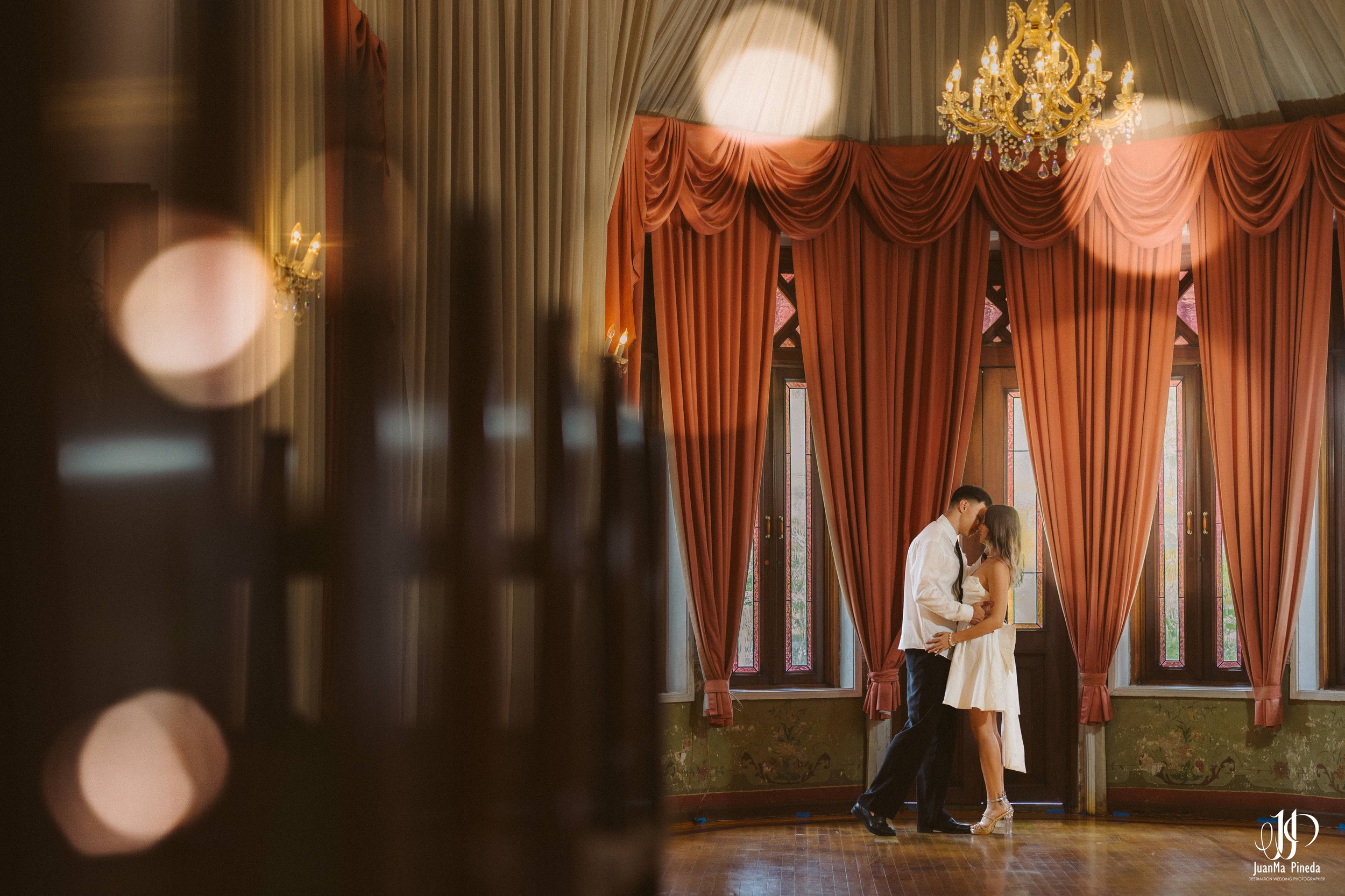Save The Date en Casa de los Abanicos Guadalajara | Sesión Ruso-Mexicana Rumbo a Boda 2027