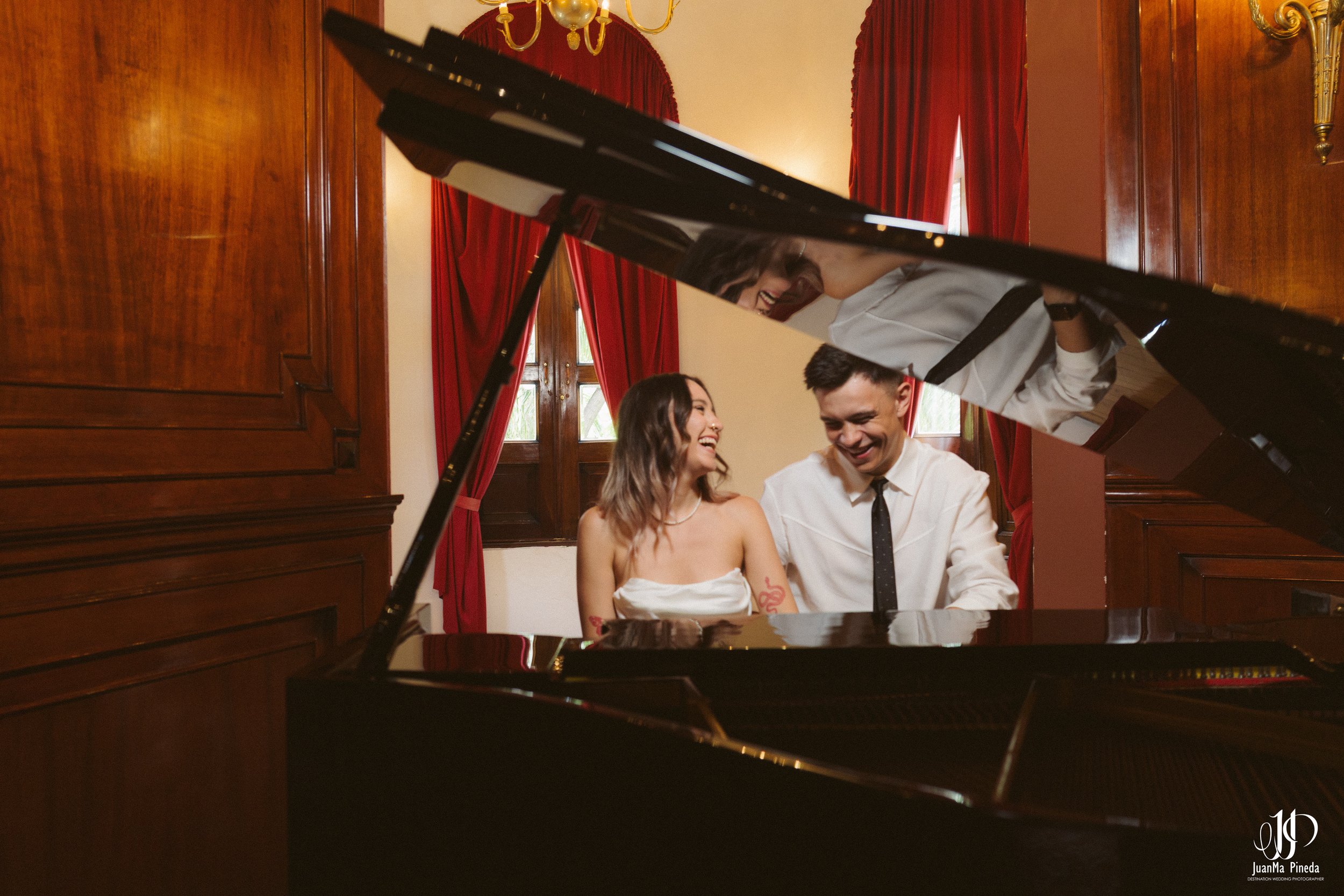 Save The Date en Casa de los Abanicos Guadalajara | Sesión Ruso-Mexicana Rumbo a Boda 2027