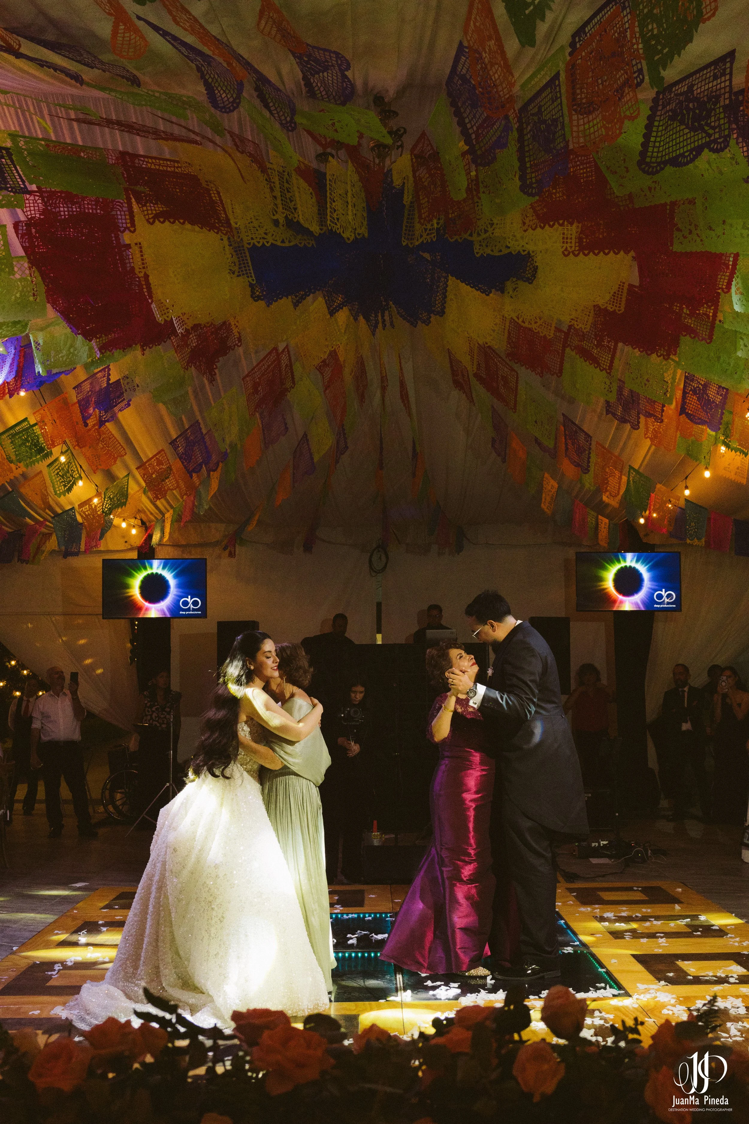 Fiesta+Villa+Encantada-10.jpg