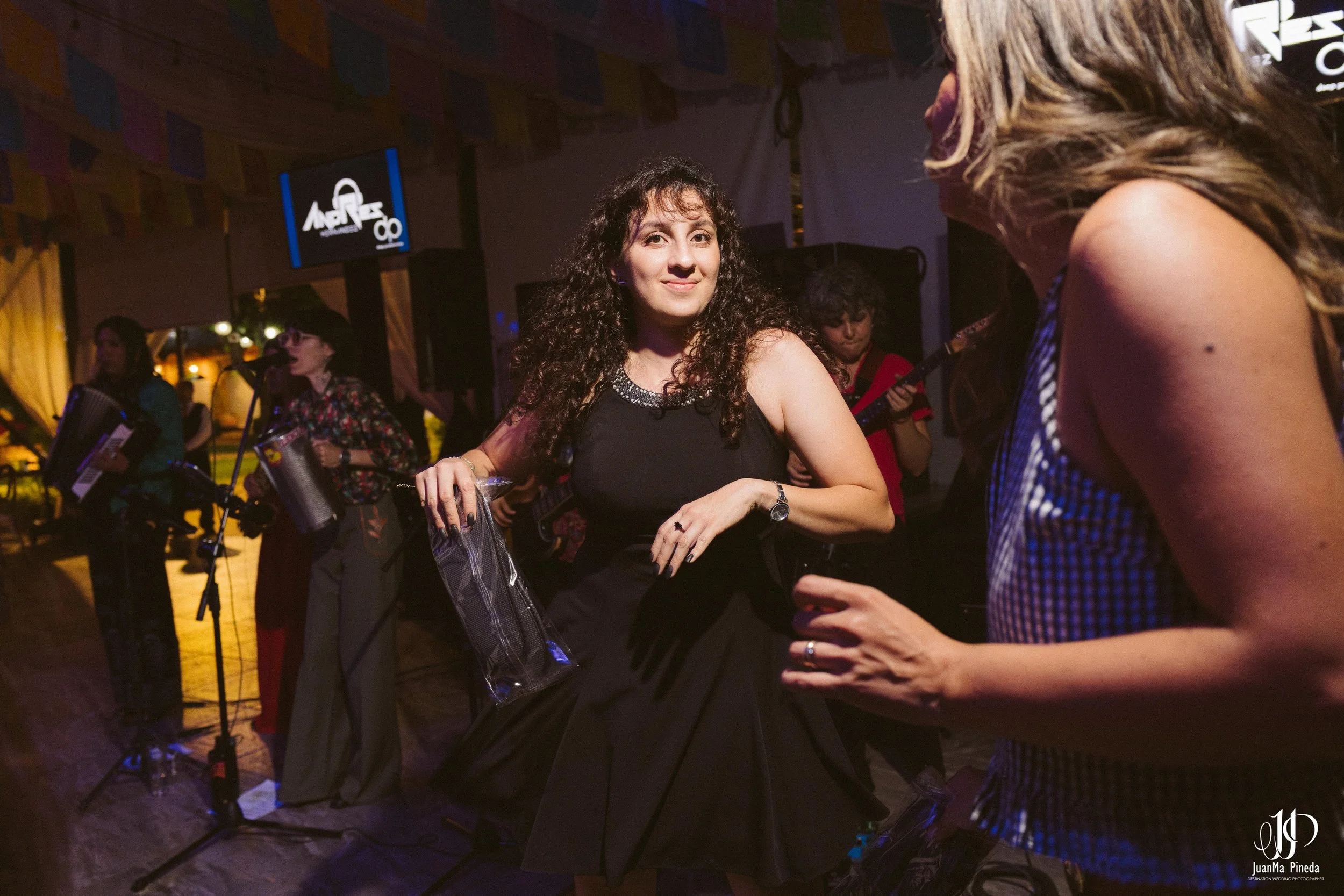 Fiesta+Villa+Encantada-17.jpg