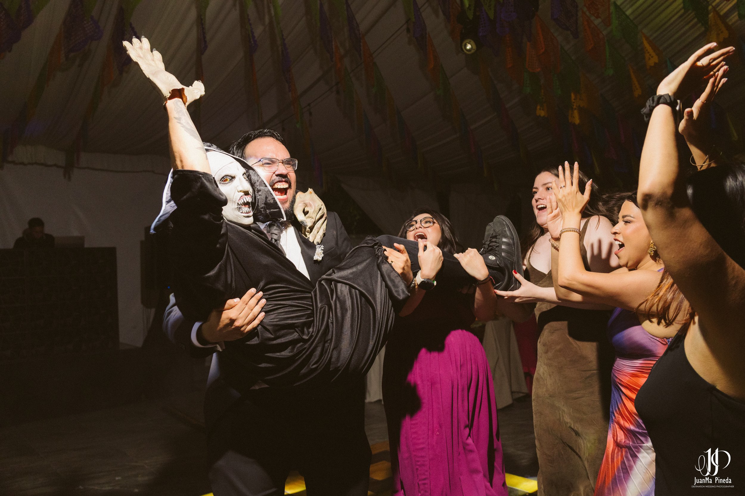 Fiesta+Villa+Encantada-36.jpg