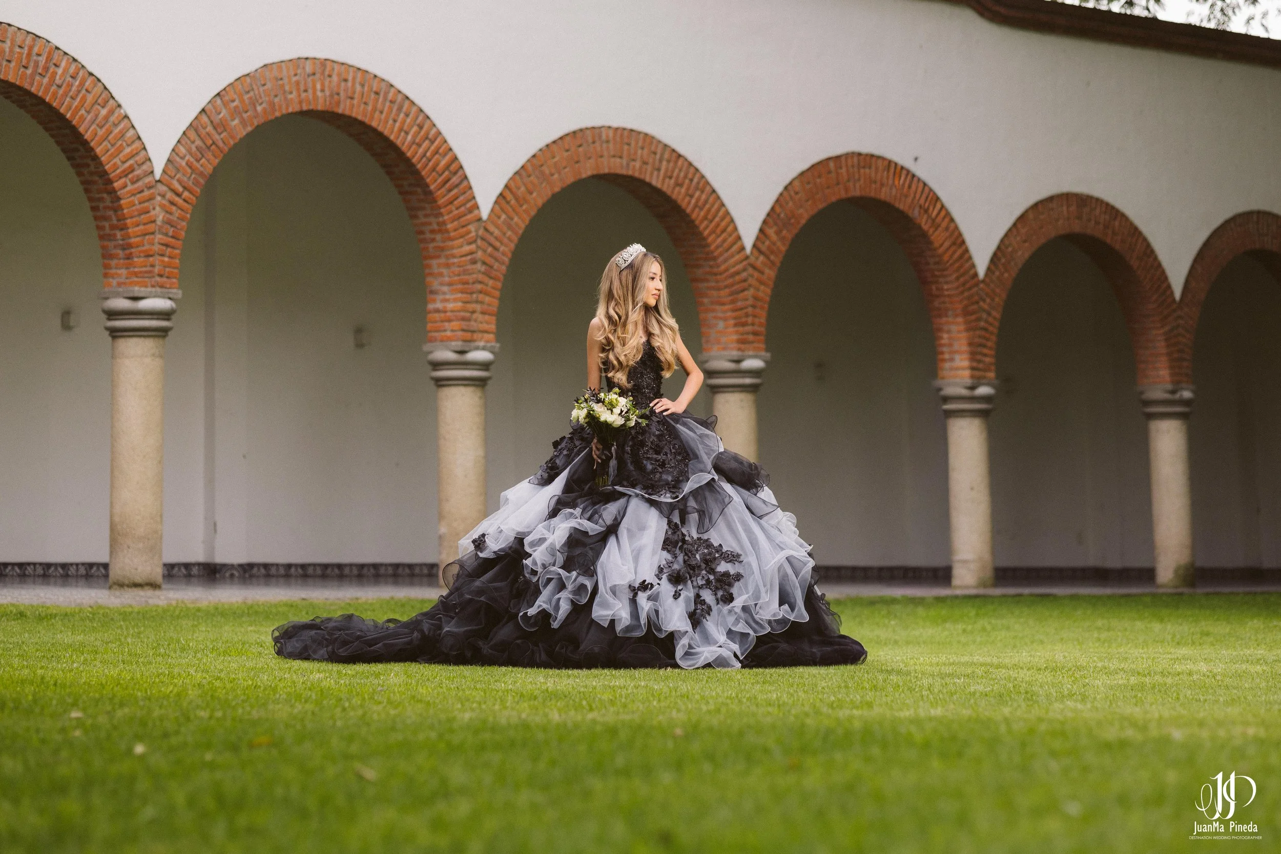 Luna+XV+Años-1.jpg