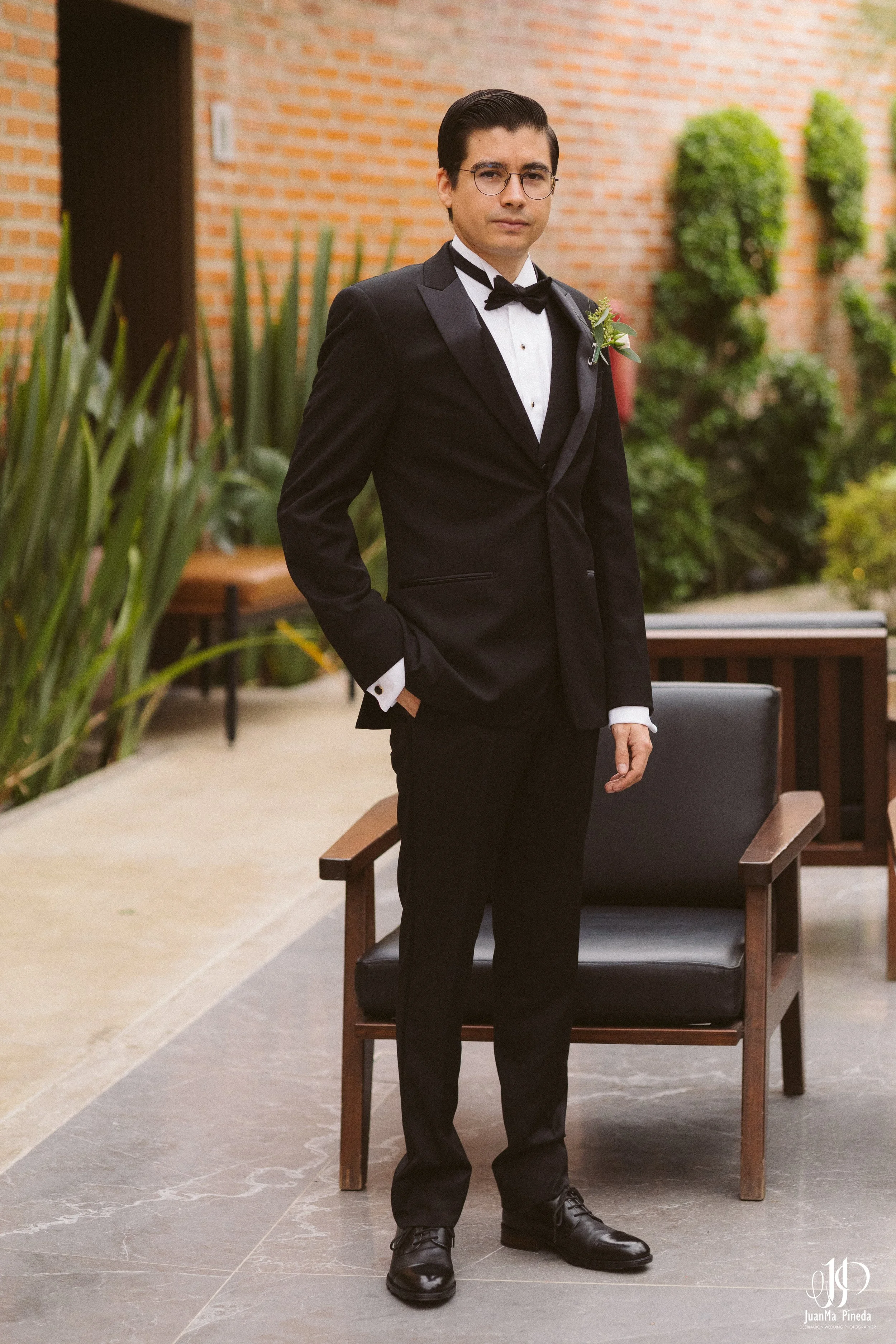 Getting+Ready+Groom-7.jpg