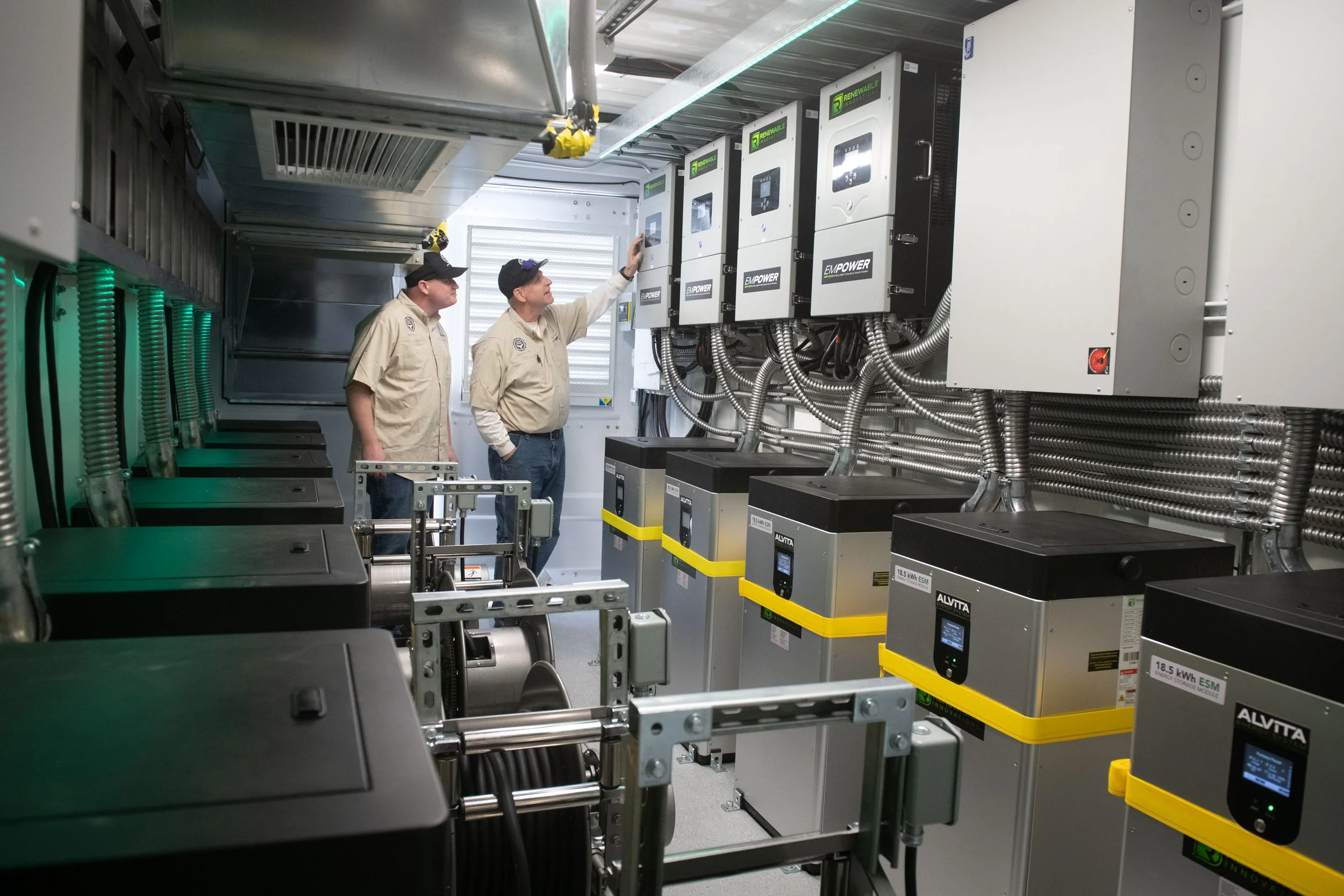 Mobile Energy Command - Solar | Discover Clean Solutions — Renewable ...