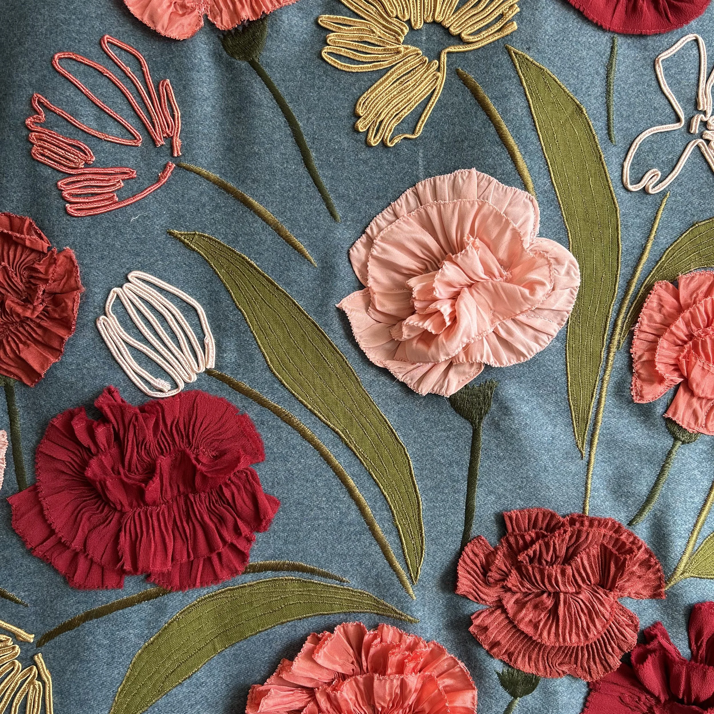 Embroidering Tulips & Carnations - Selvedge Magazine - Online