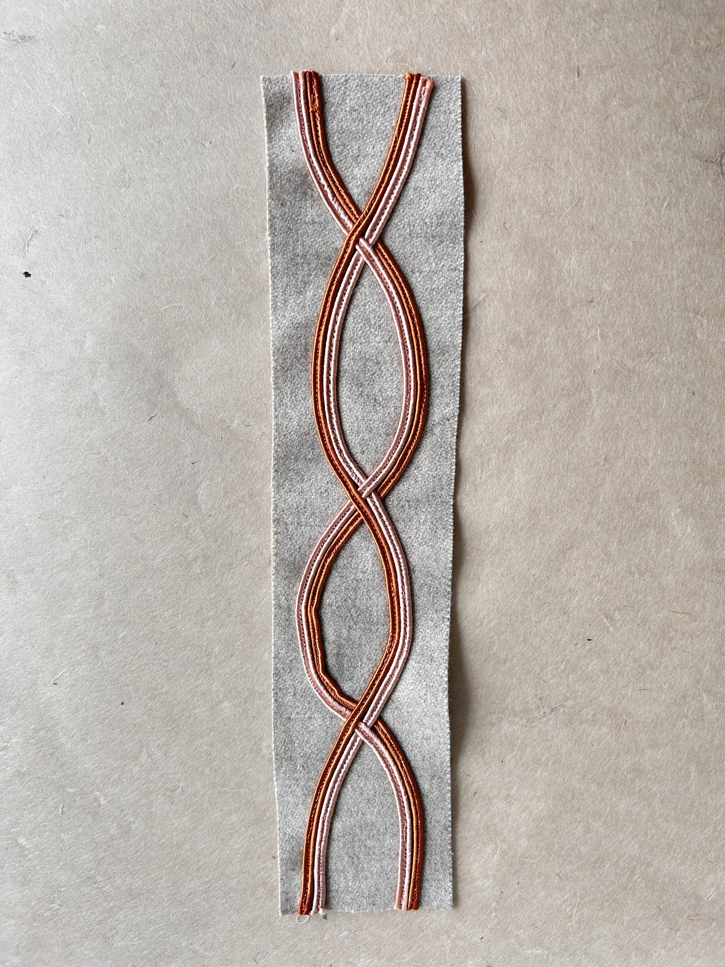 Double twist large - lora avedian 3.jpg