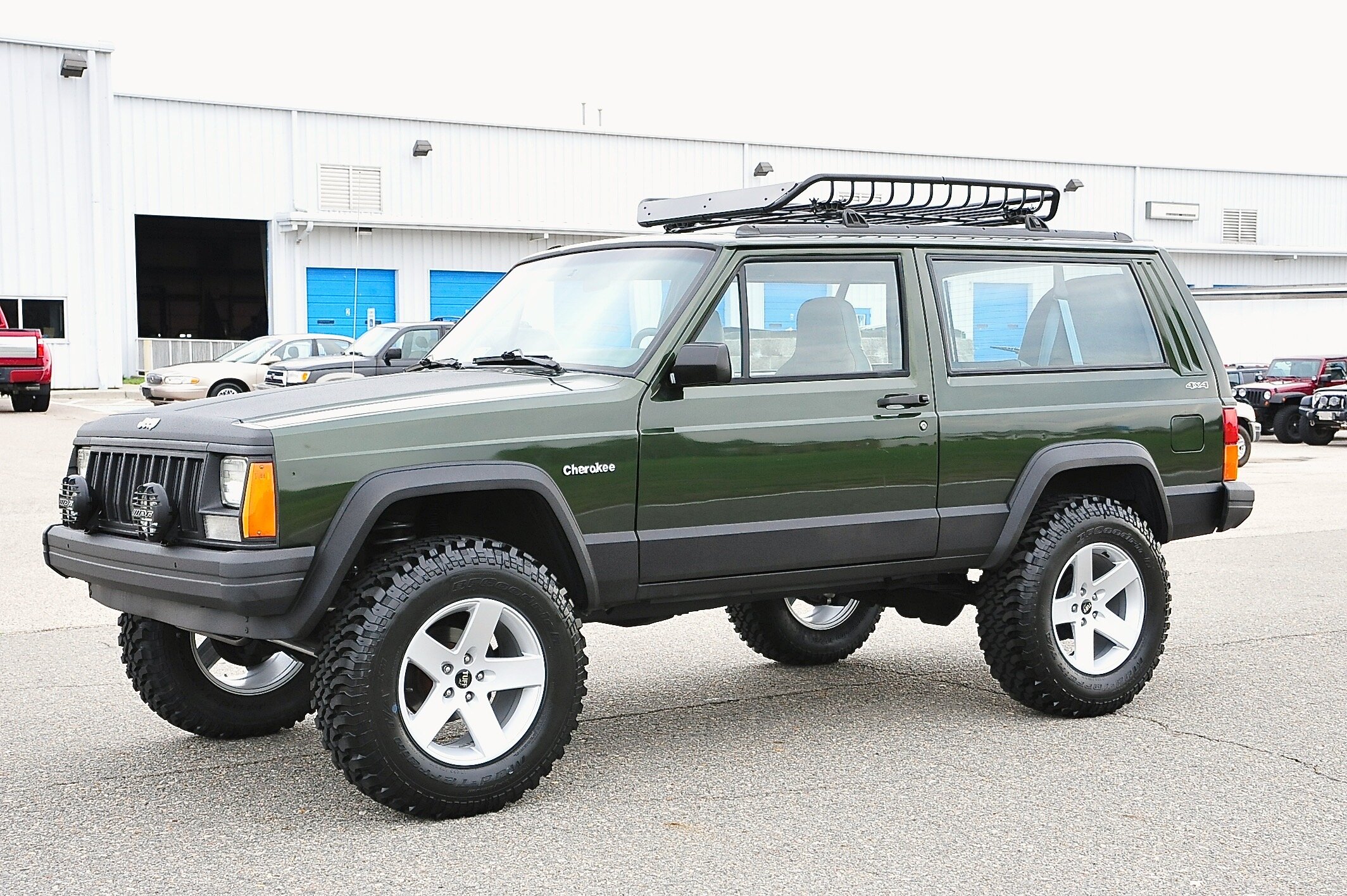 Modified Jeep Cherokee Xj 2 Door: Ultimate Off-Road Thrill