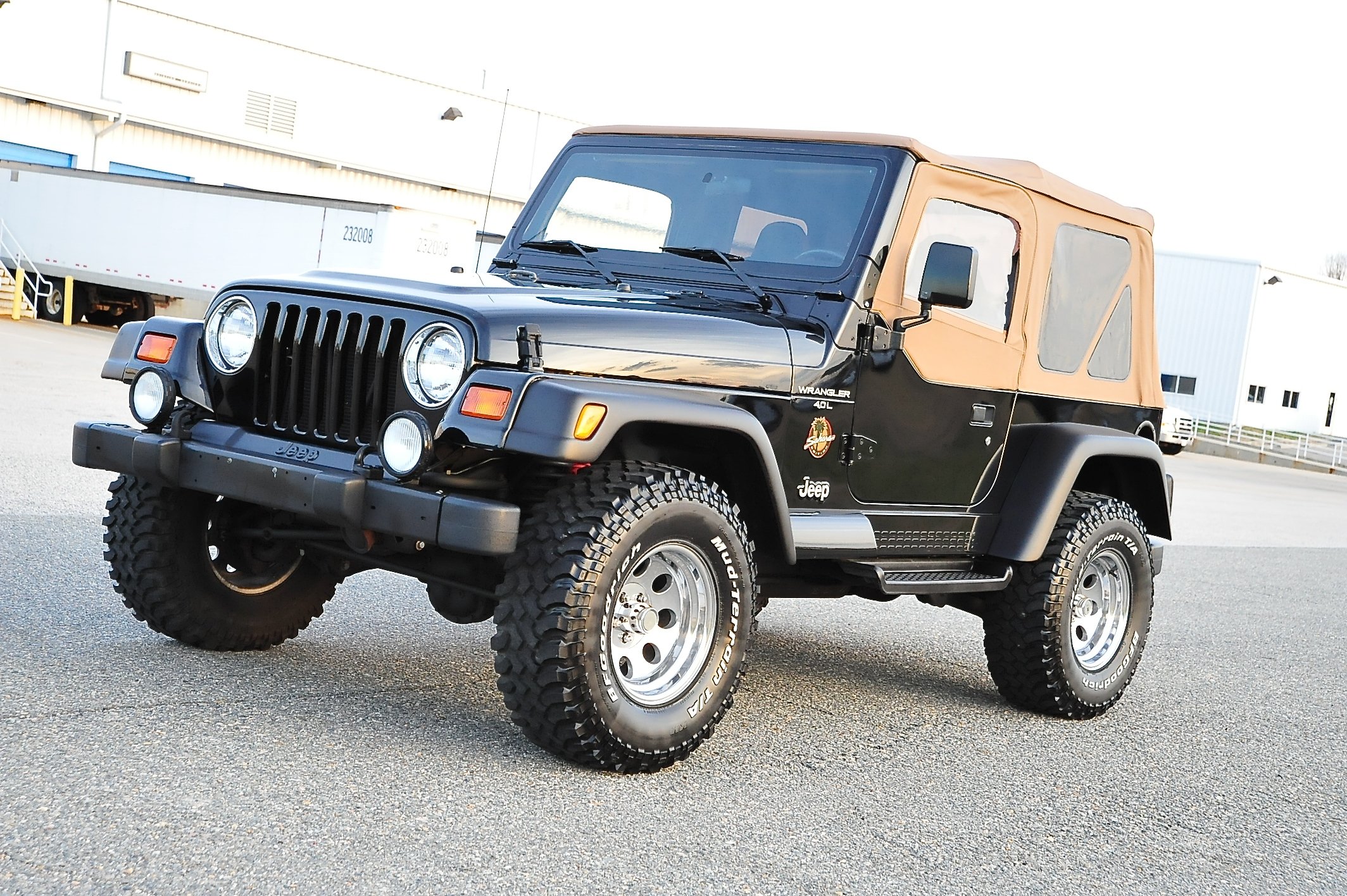 Jeep Wrangler TJ - LJ For Sale - Lifted - Modified - Restored — Davis  AutoSports