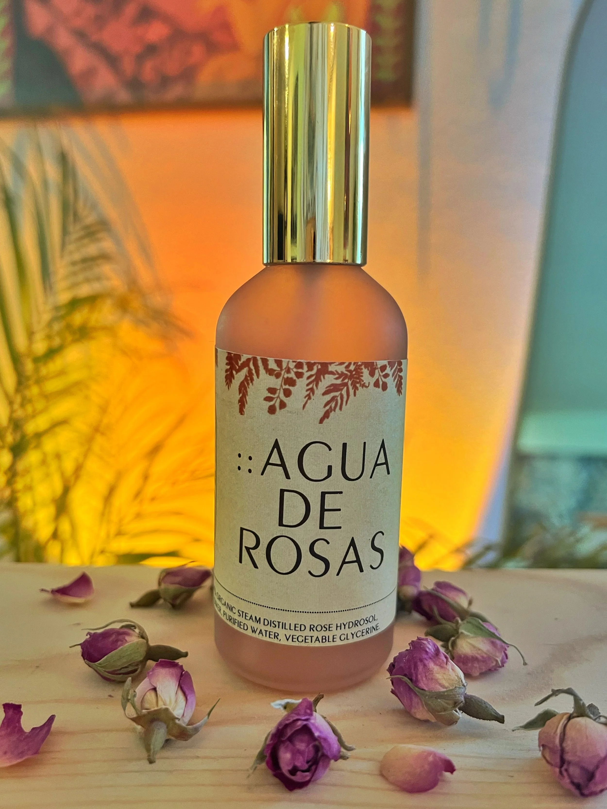 Agua de Rosas // Rose Water