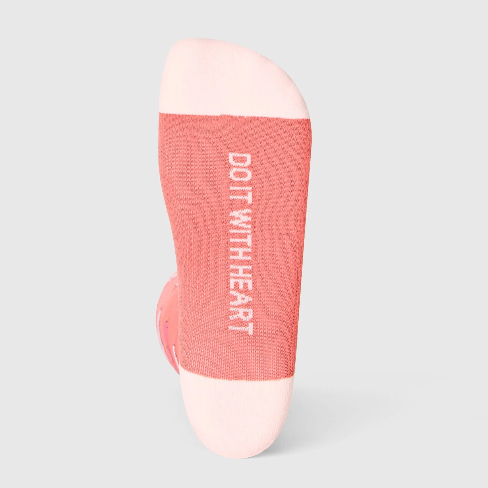 2026_Q1_01_PULMONARY-PINK_DO-IT-WITH-HEART_COMPRESSION-SOCK_GHOST_0210.jpg
