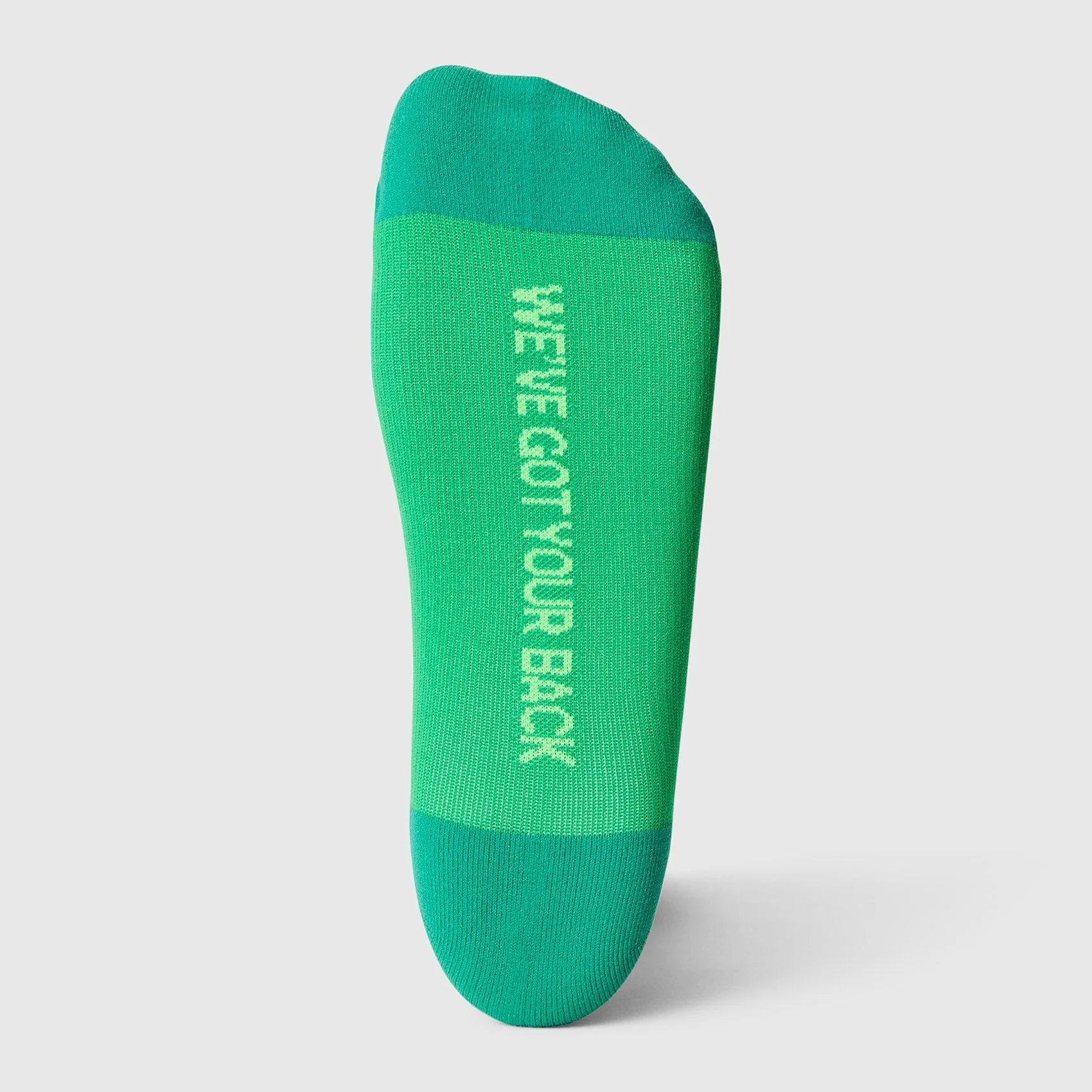 2025_Q3_08_EMERALD_COMPRESSION-SOCKS_GHOST_0337.jpg