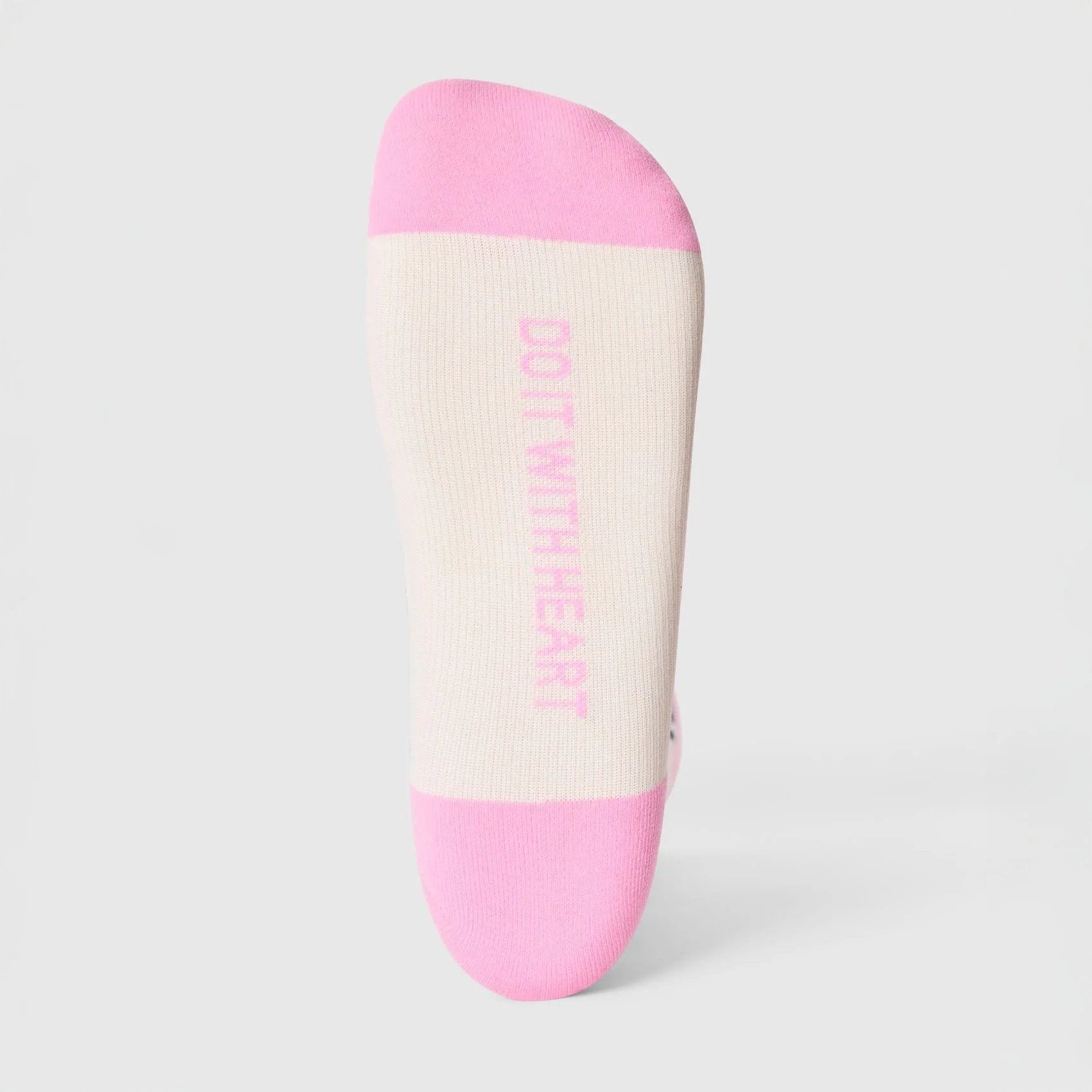 2026_Q1_03_COCONUT-MILK_FLOWER-COMPRESSION-SOCKS_GHOST_455.jpg