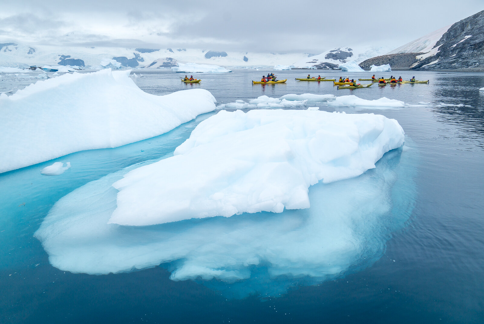 Kayaking in Antarctica ©Dagny_Ivarsdottir.jpg