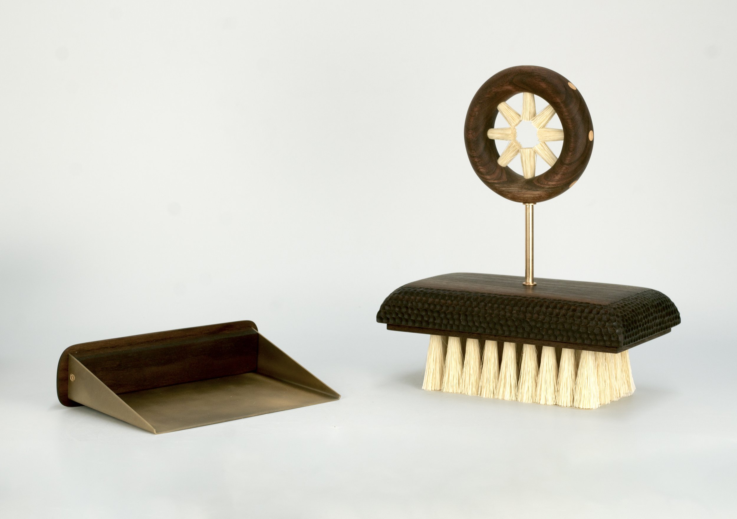 brush box-hero-duo-v2.jpg