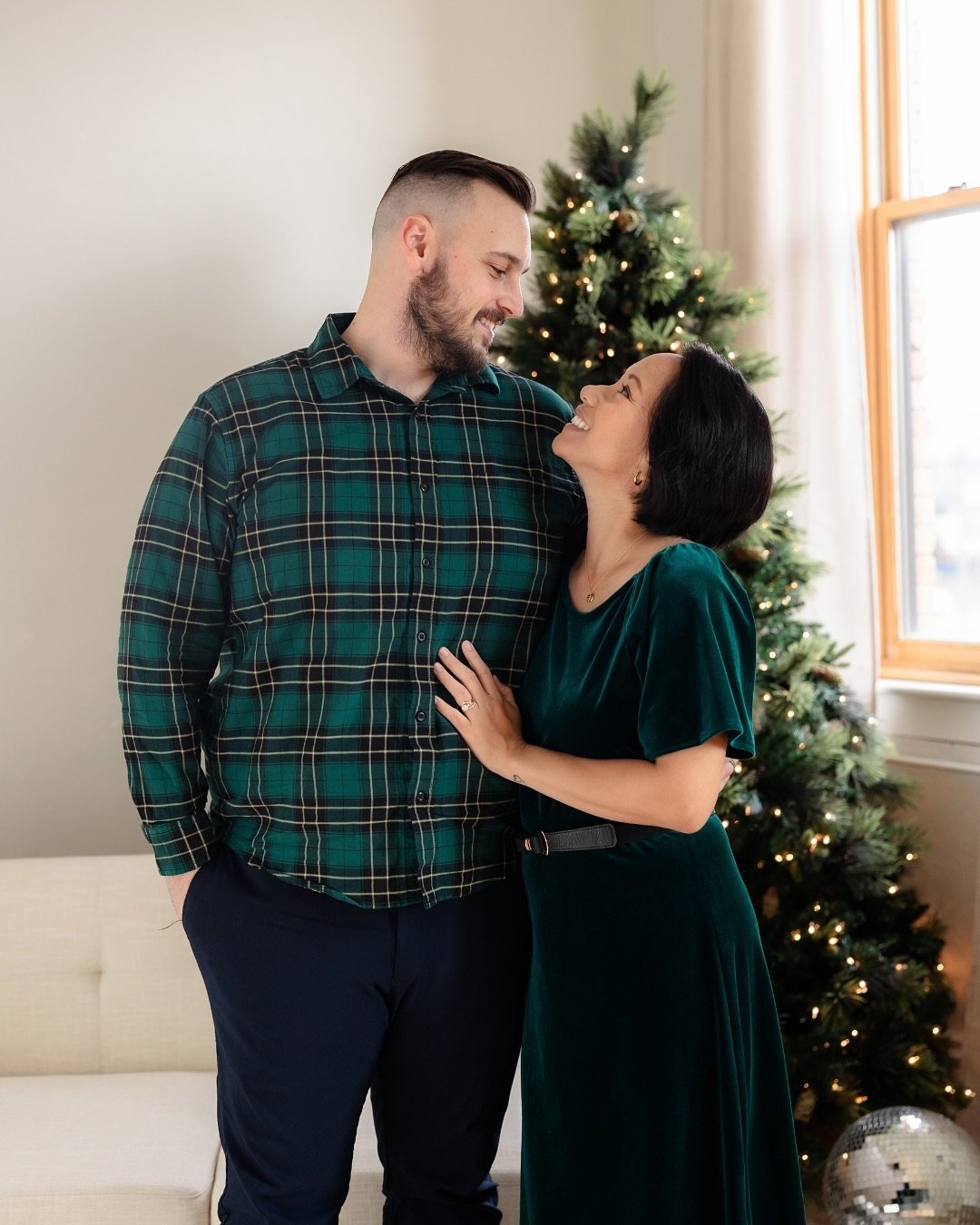 Christmas with the Gigli Family 🤍🎄✨

It&rsquo;s always a good day when I get to see the Gigli&rsquo;s! I love to watch this family grow.
