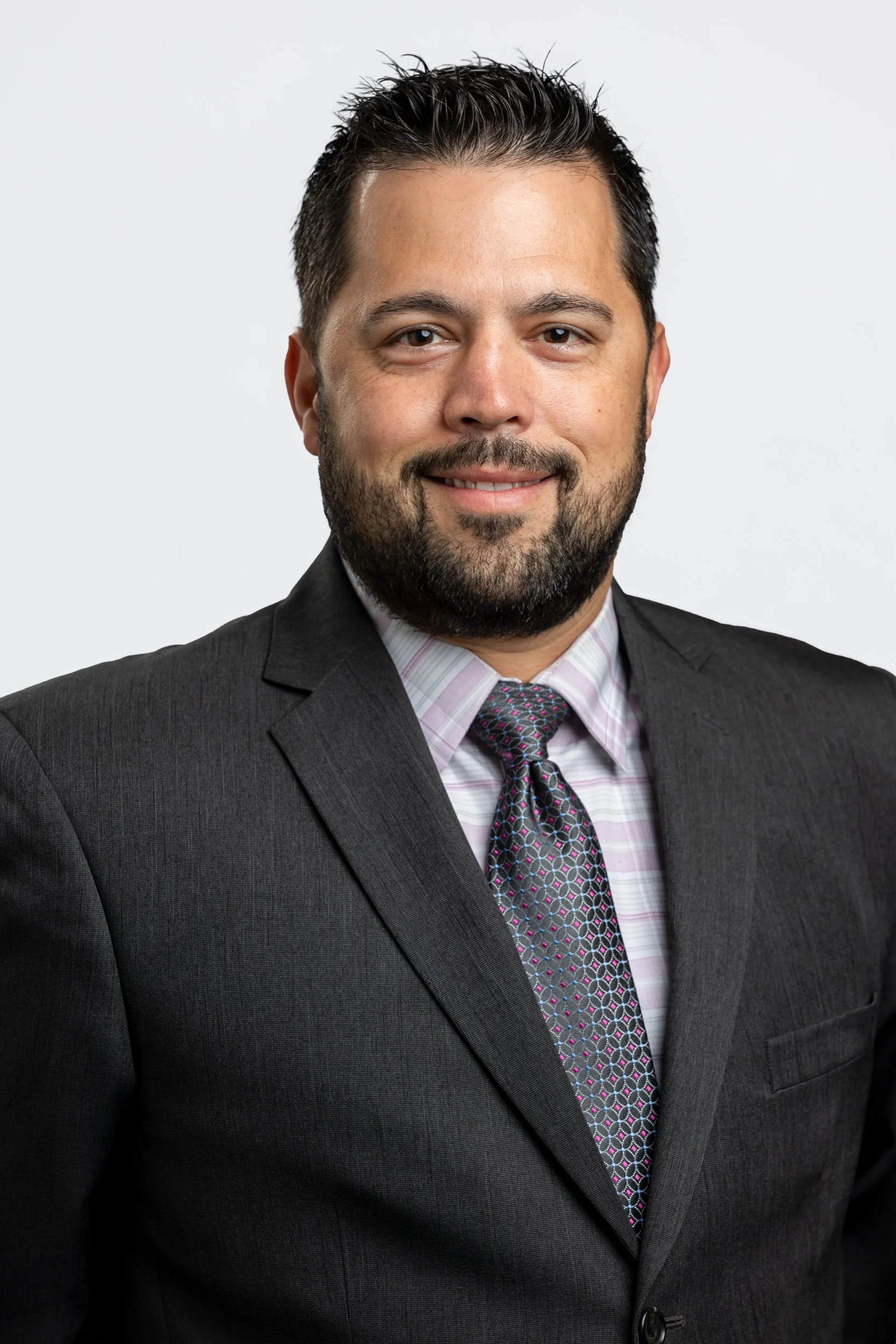 2021-09-22 Cintas_Headshots-16-Edit.jpg