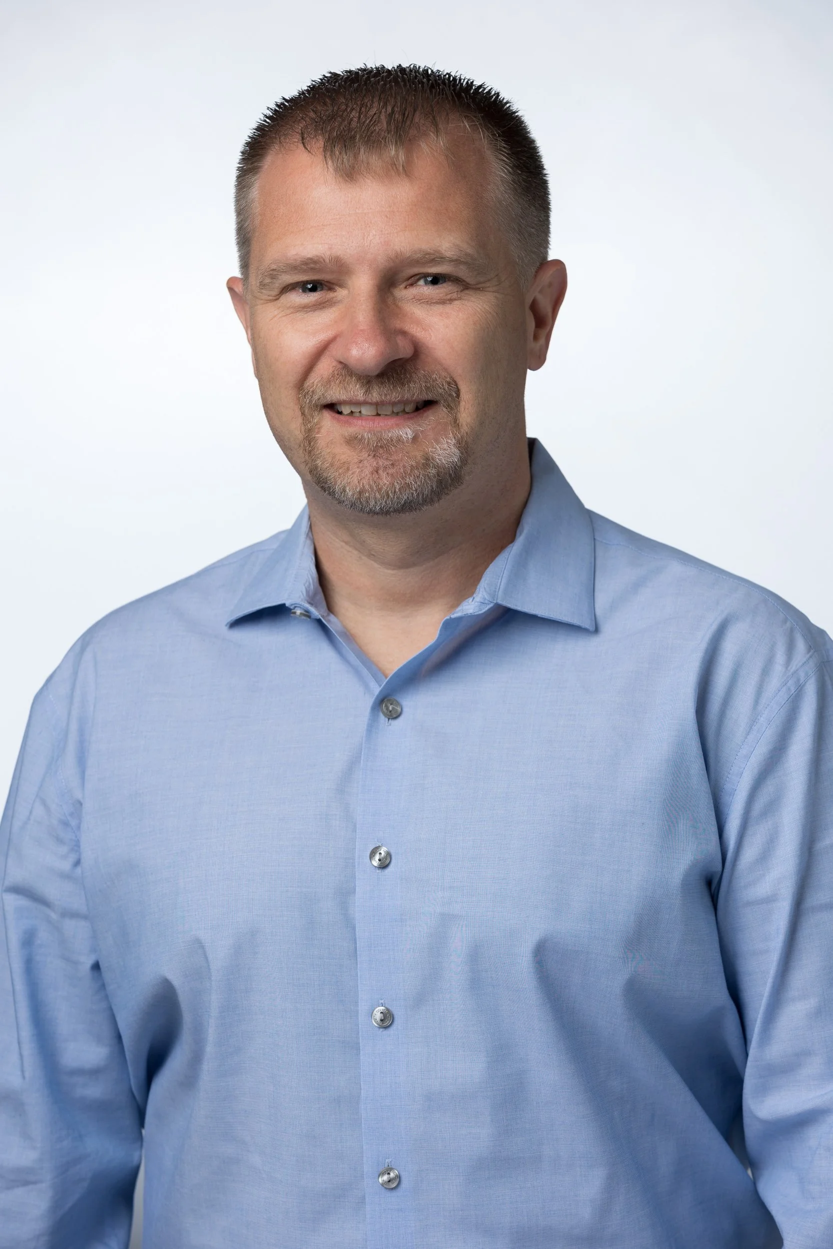 2021-07-13 Cpanel_Headshots-3-Edit.jpg