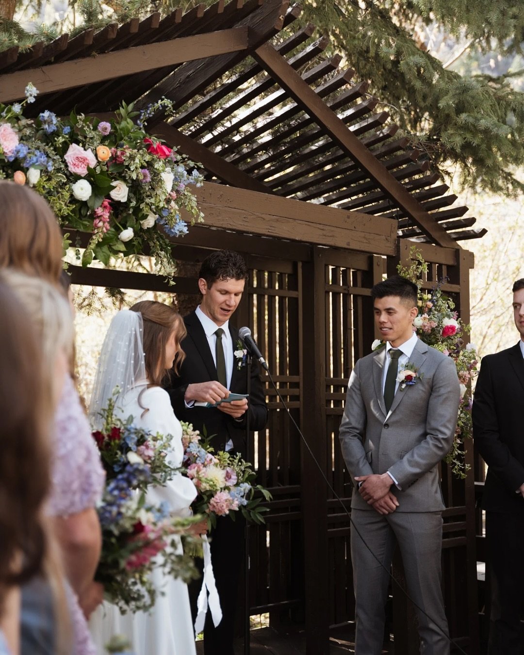 Some of my favorite moments and details of Alexis and Will&rsquo;s day

Couple: @allexisw @willumphaiboon
Vendor Team:
Photo: @hayleyjadephoto
Venue + Catering: @millcreekinn
Planner: @redcanyonevents led by Kenzie
Floral: @benandannieflowers
Cake: @