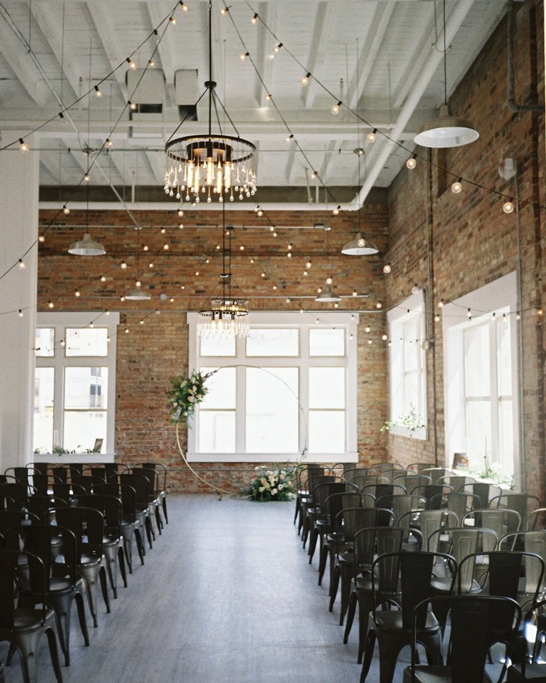 Just some fully documented precious moments from Bailey and Dustins day 🕊️

Couple: @bnh.photography and @the_real_cat_daddy
Vendor Team:
Photo: Digital + Film : @hayleyjadephoto
Venue: @thefifthfloorutah
Catering: @applespiceogdenutah
DJ and Bar: @