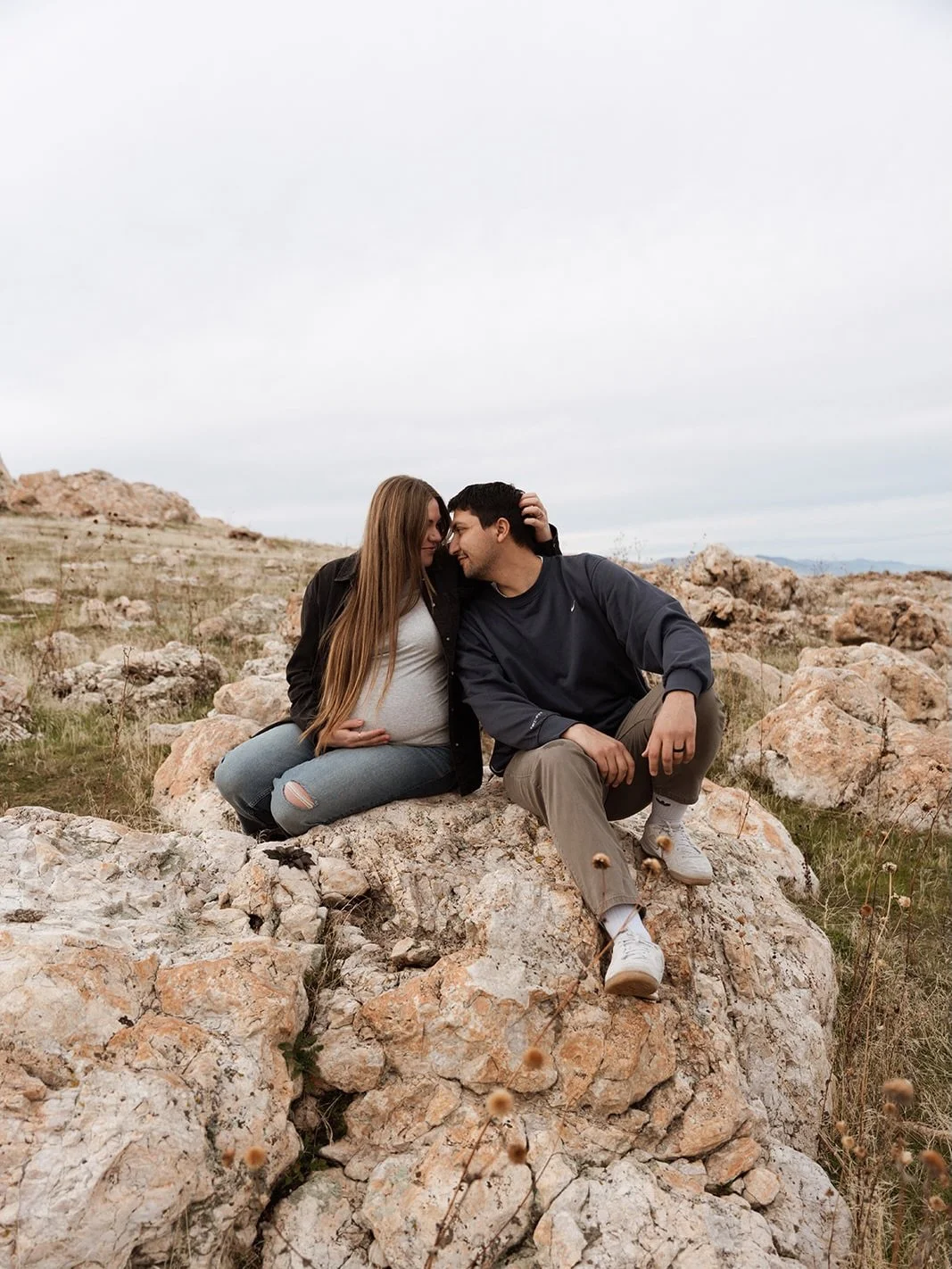 It&rsquo;s baby boys due date so I figure it&rsquo;s about time I post our maternity photos before he&rsquo;s here 🤍
We can&rsquo;t wait to meet you little Benny ✨