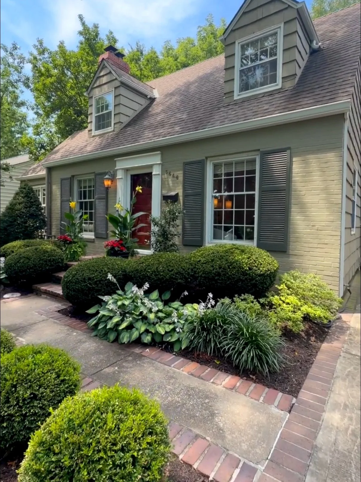 If Nancy Meyers designed the perfect Fairway home... I&rsquo;m convinced it would be 5646 Norwood Street.✨

Tucked along a storybook, tree-lined street in Fairway&rsquo;s coveted Golden Triangle, this home has everything you&rsquo;d expect from a Nan