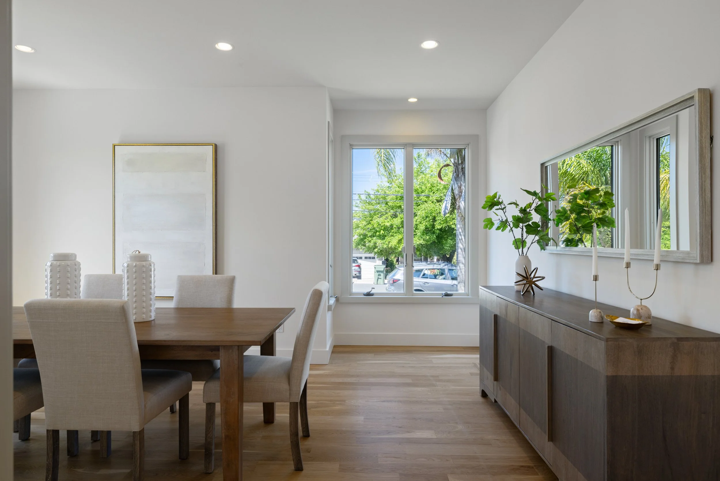29 Dining Room.jpg
