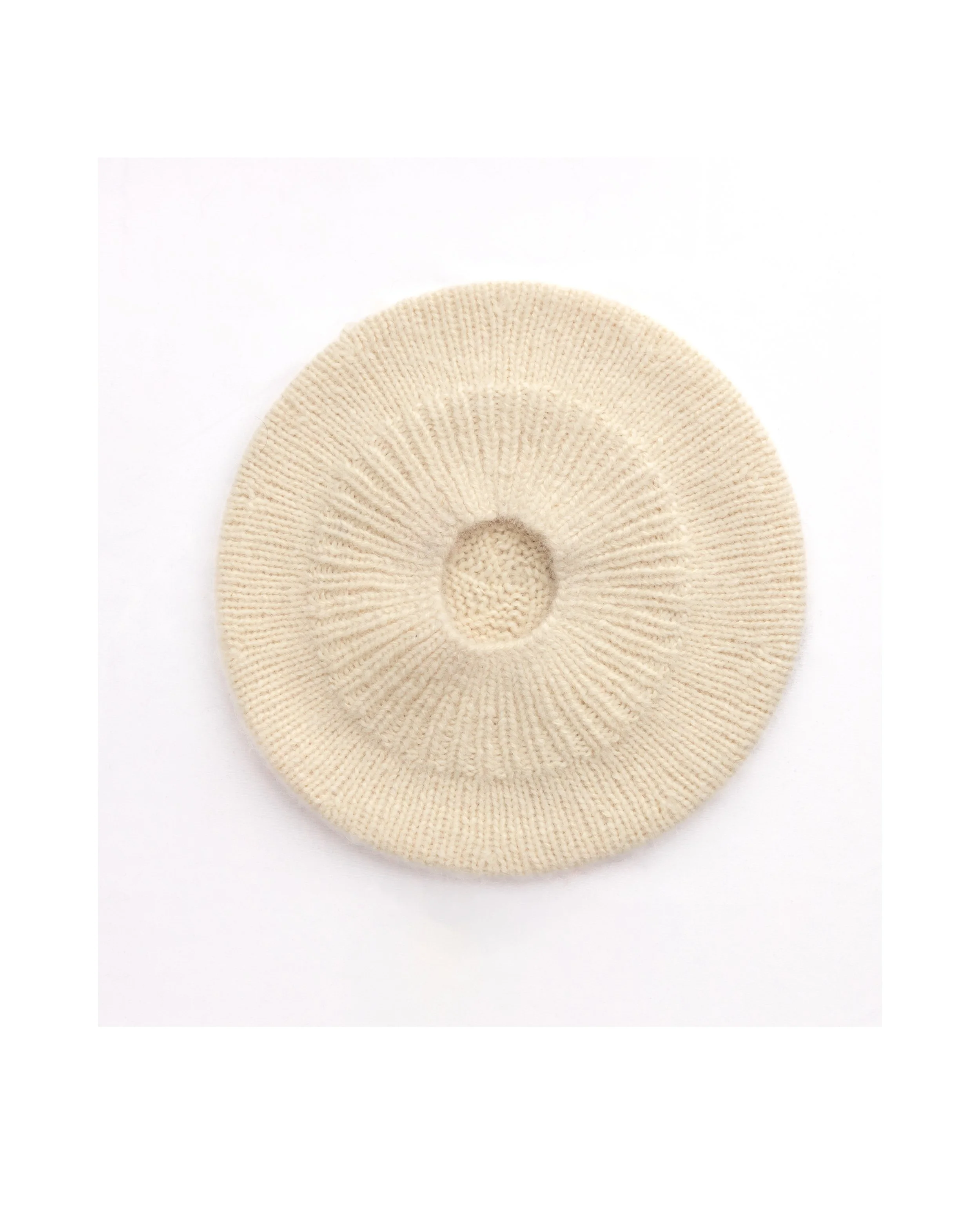 Béret white back