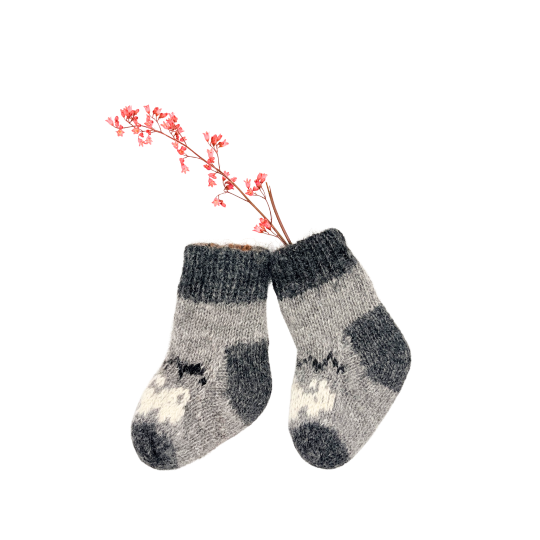 Chausson chaud bébé en laine alpaga tricot main cadeau de naissance