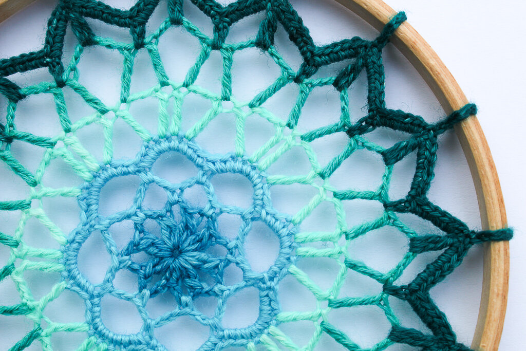 Gin-and-tonic-mandala-greens-closeup-Pineapple-Fibre-Art.jpg
