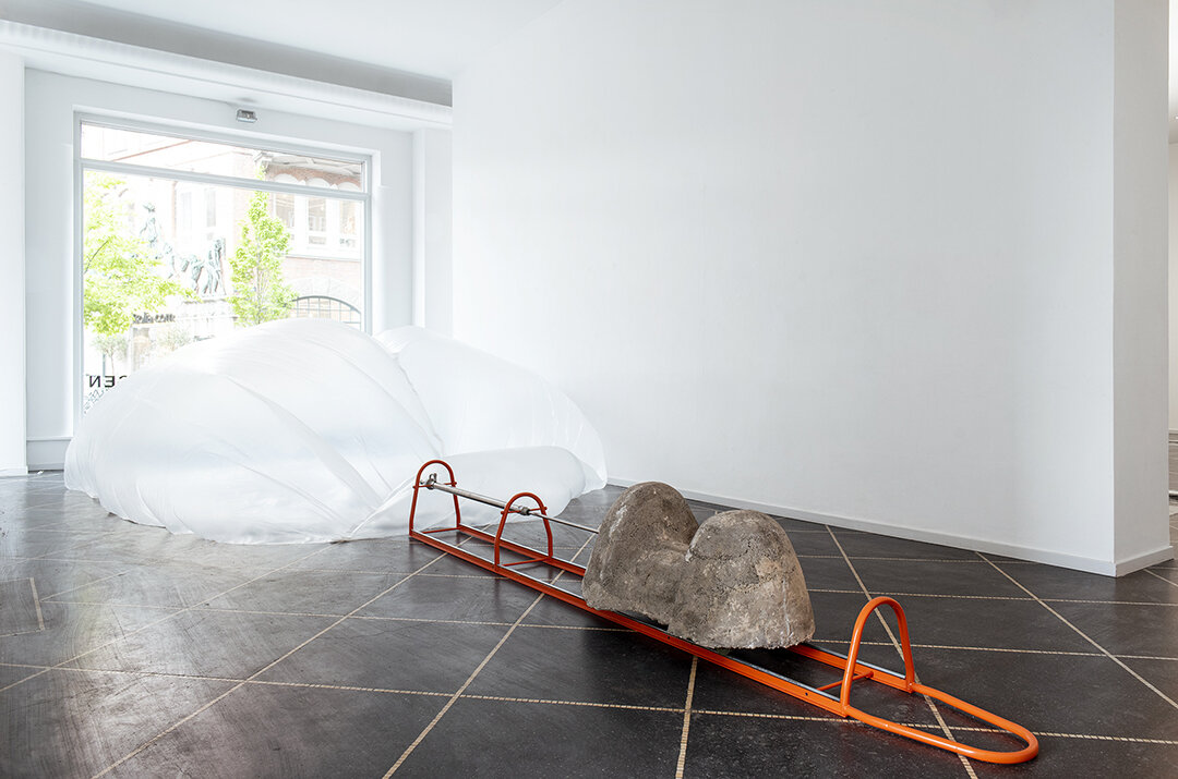 "And now! Up in the Air!", (Machine part 2/3) 2021
concrete, powder coated steel, stainless steel pipe, pneumatic pump mechanism, steel rolls, foil.