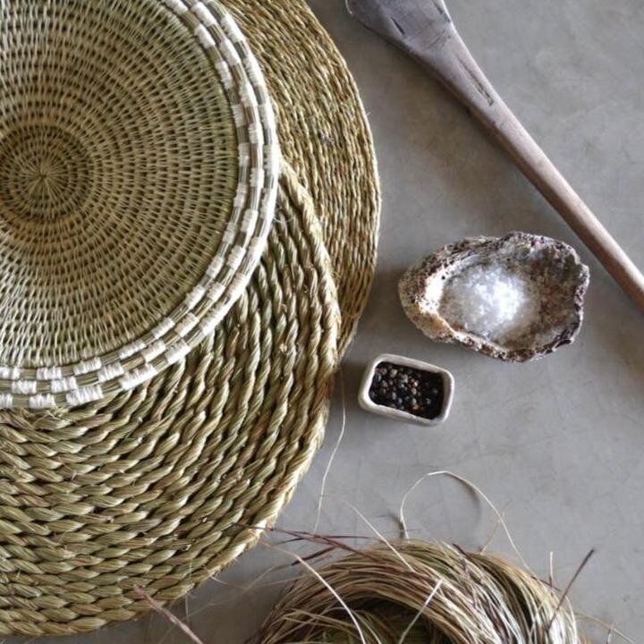 large_GoneRuralnaturaltableware_058d61f6-07db-4378-b1a9-865c5a19d72b.jpg