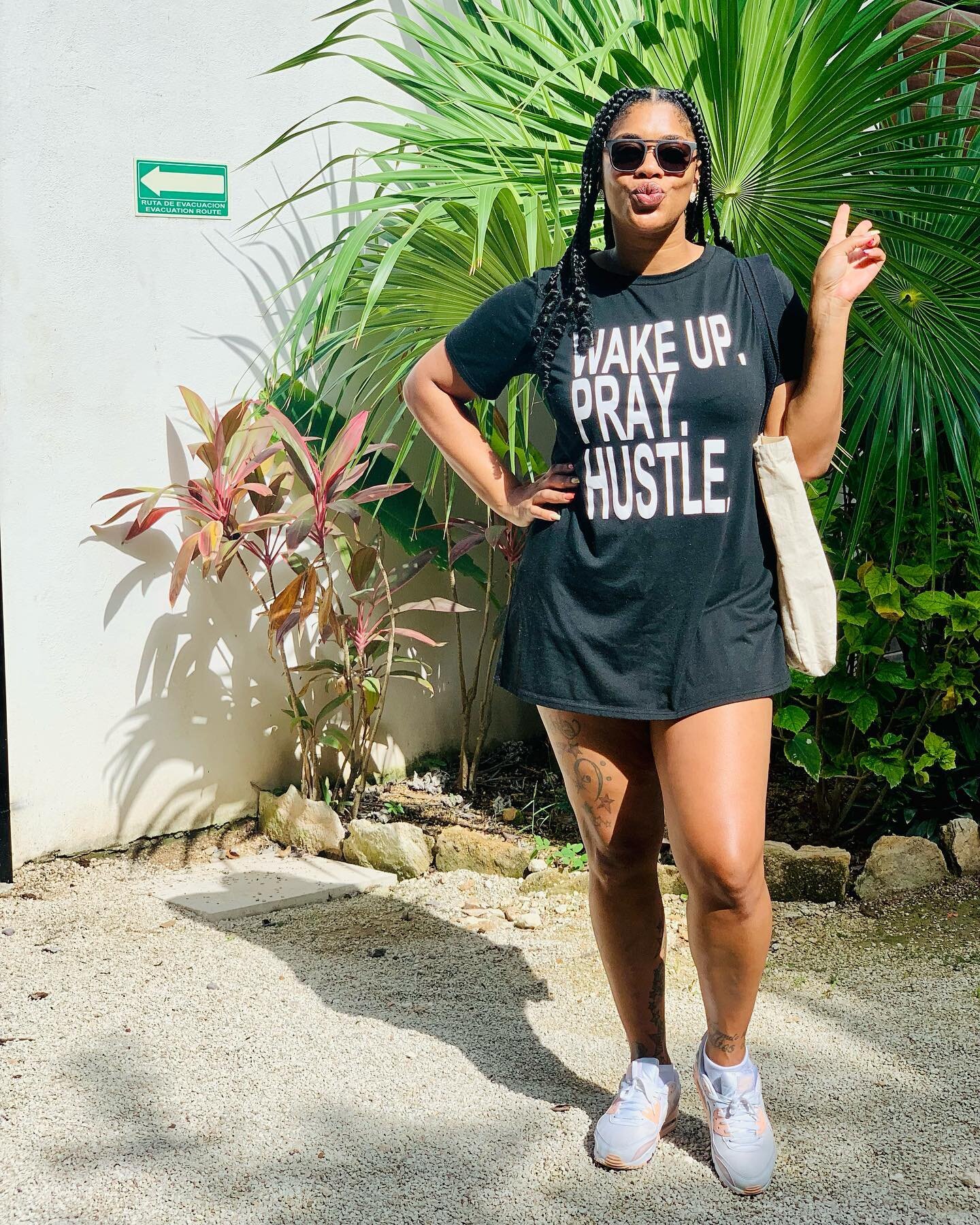 I’m on vacation but my office is OPEN! Need a lawyer CALL ME! 
.
.
 #onlinelegalstore #legalboutique #contracttemplates #mindset #business #entrepreneur #entrepreneurship #laptoplifestyle #trademark #trademarkmystuff #brandprotection #newbusin