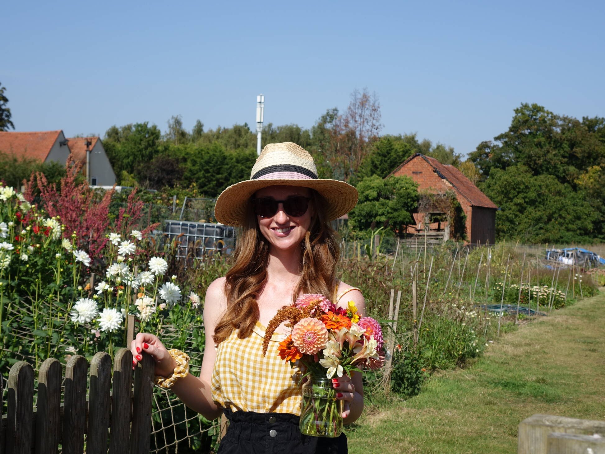 Happy Flower Arranger.jpg